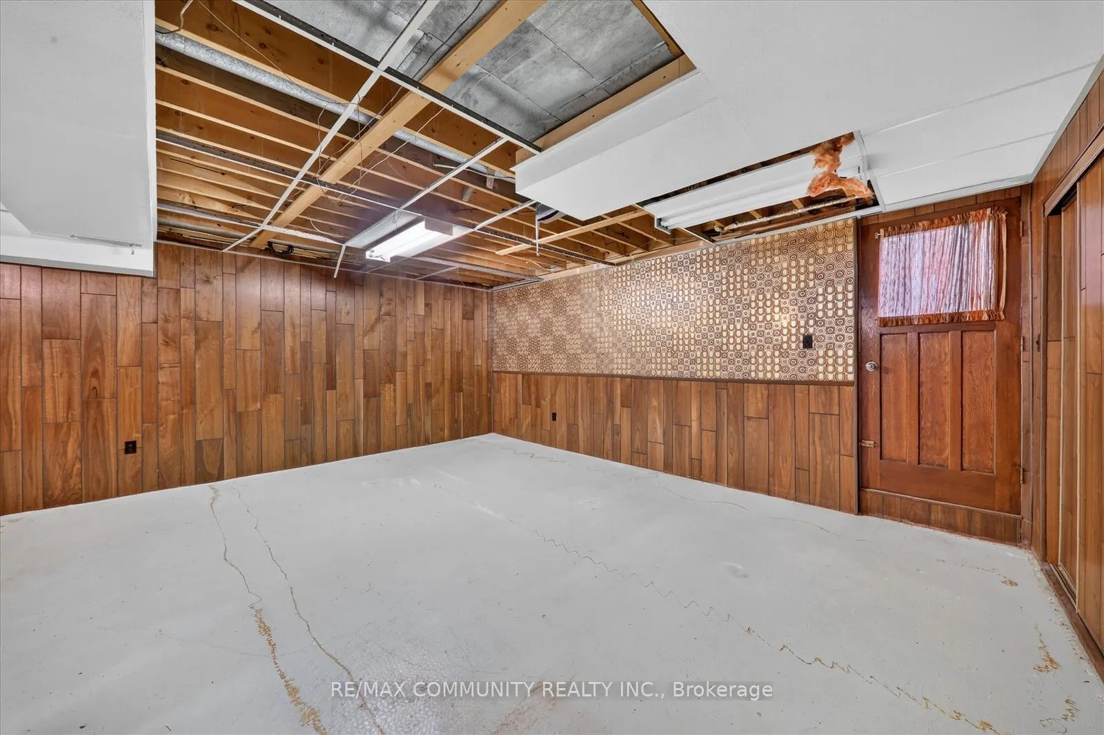 10 Tanya Place