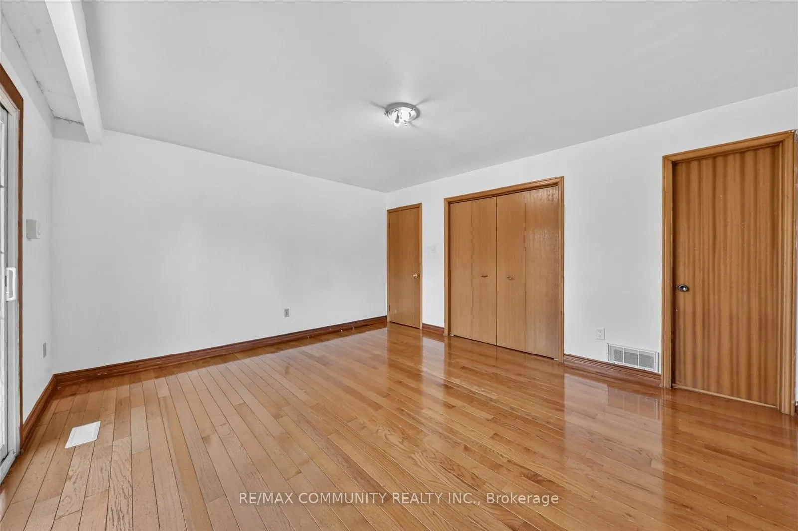 10 Tanya Place