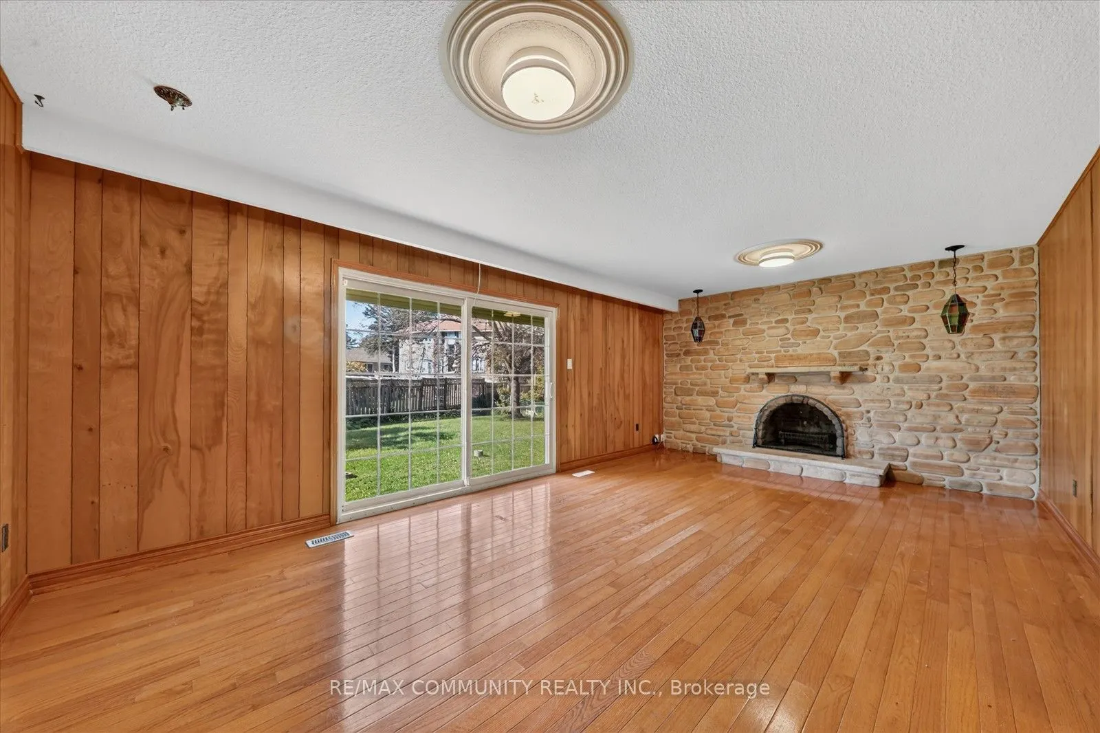 10 Tanya Place