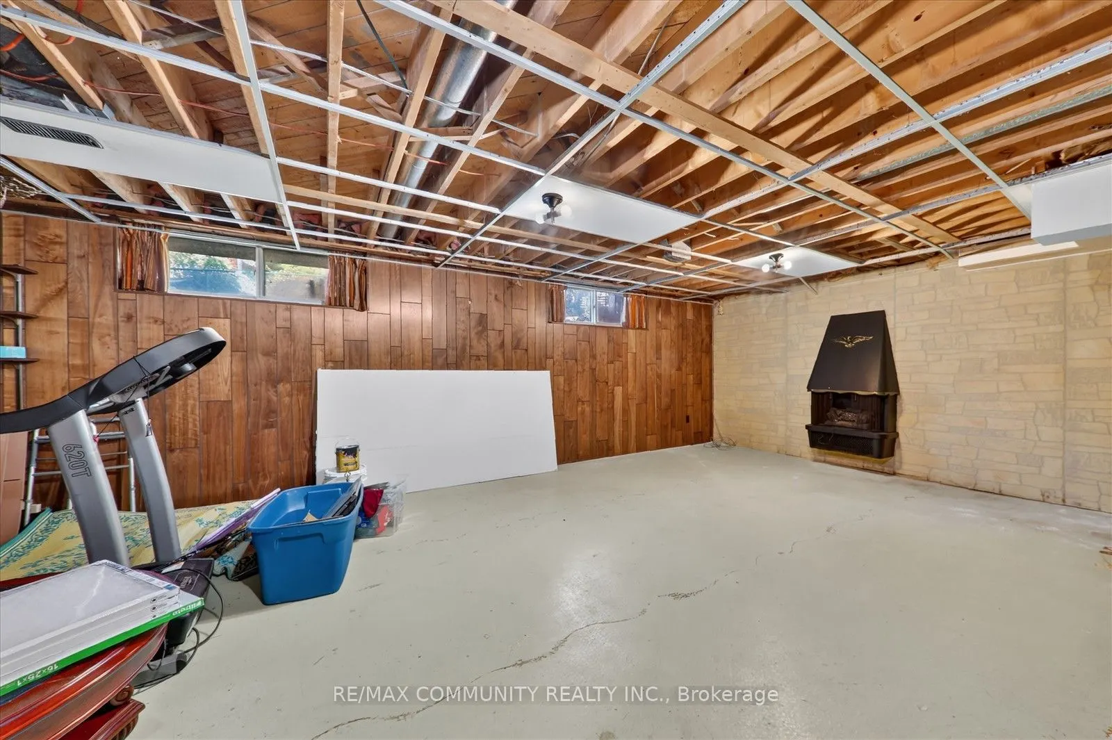 10 Tanya Place