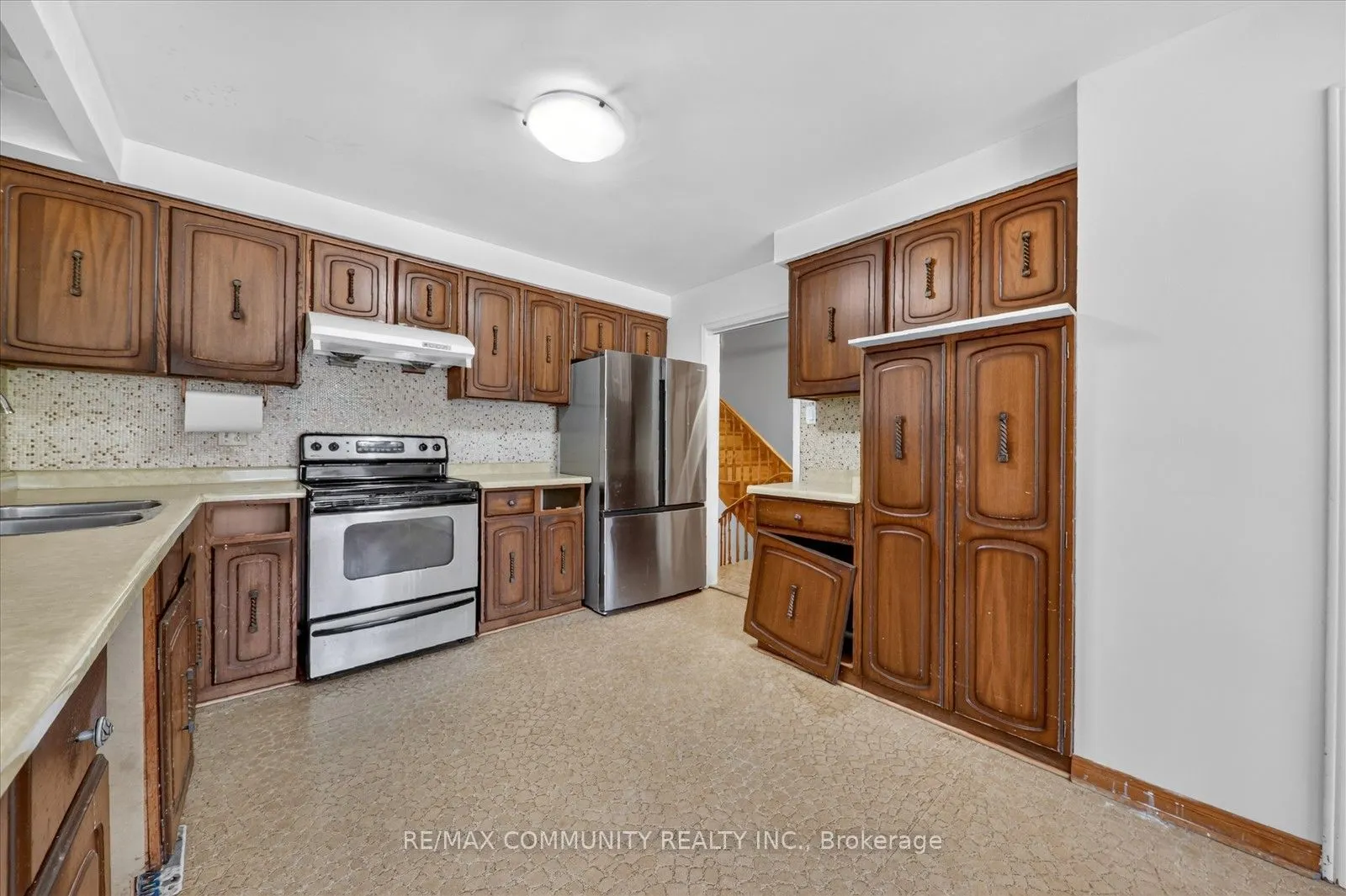 10 Tanya Place