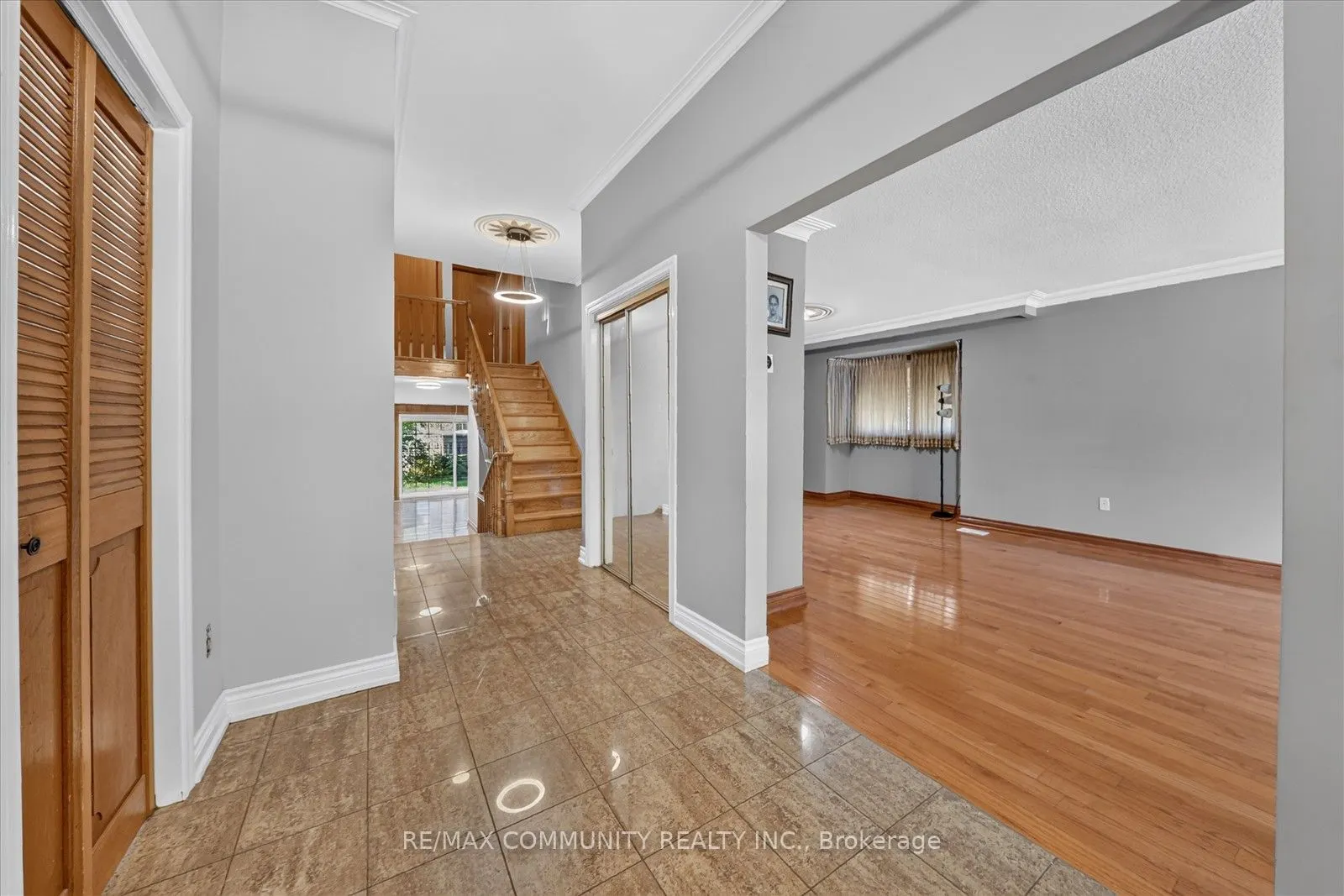 10 Tanya Place