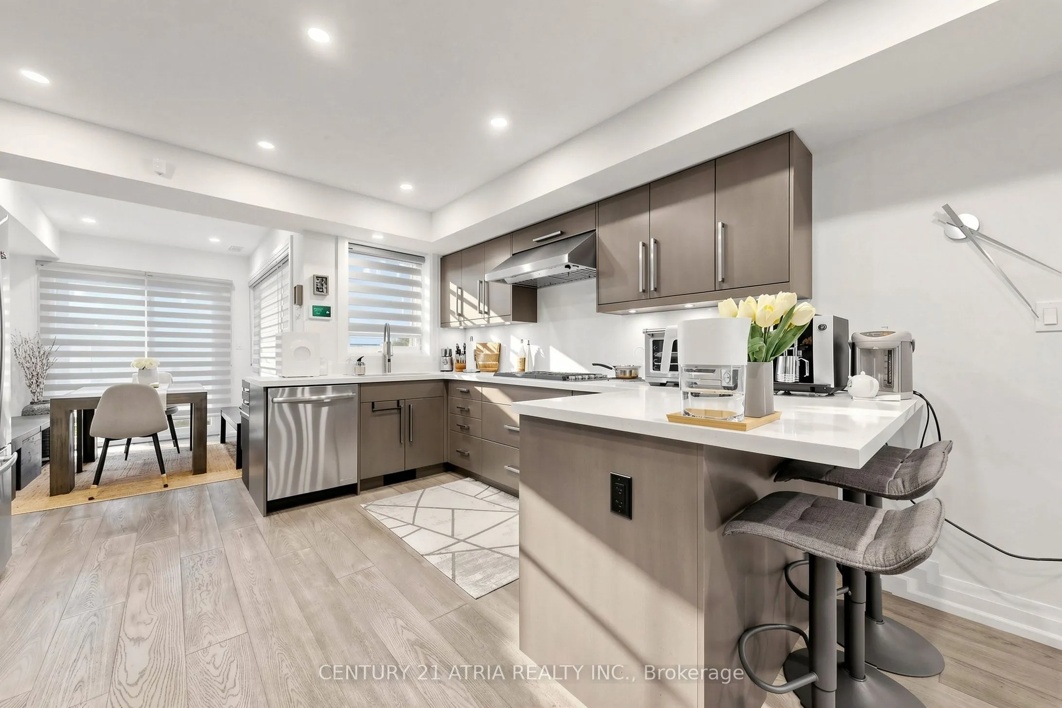 5 Bertmount Avenue
