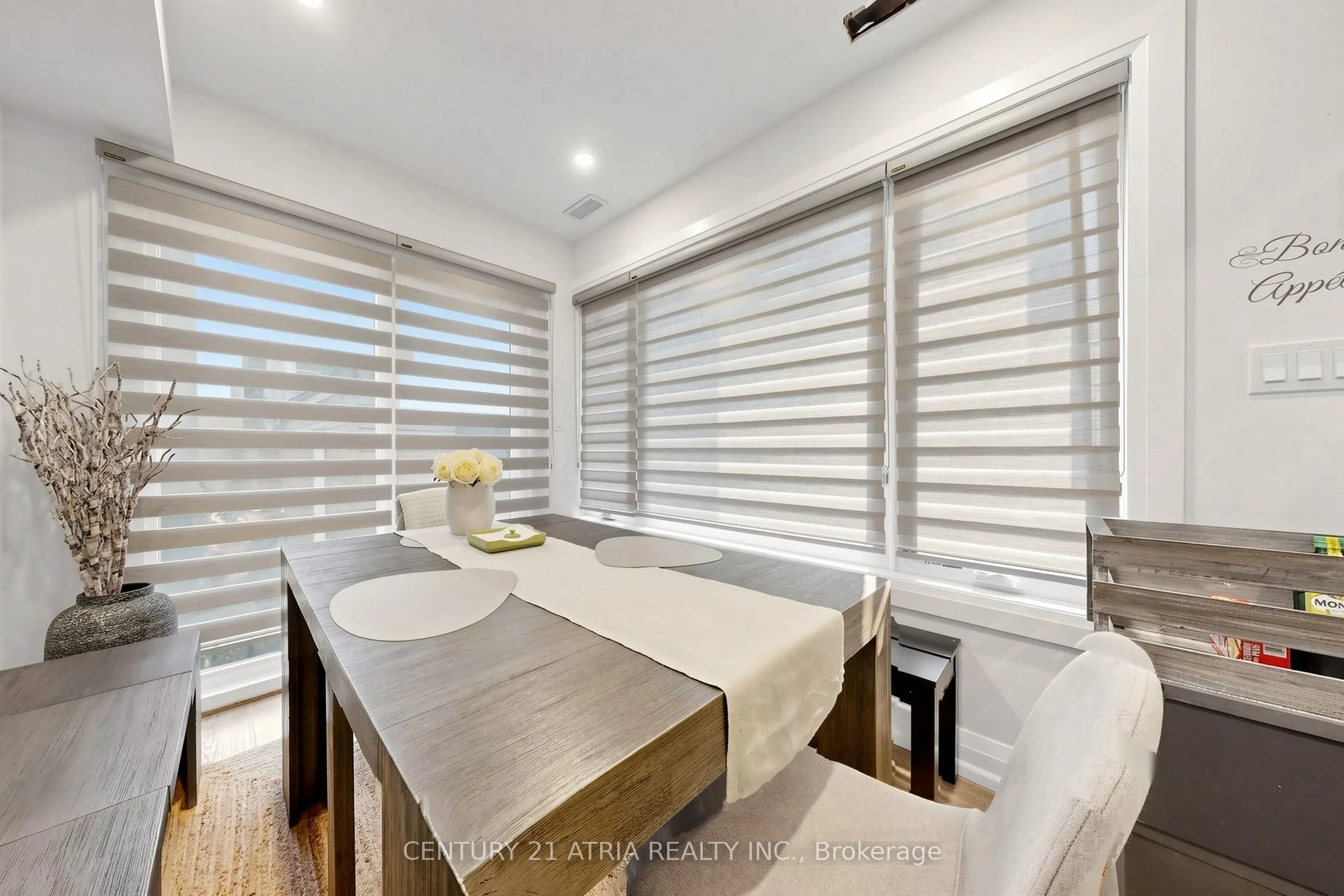 5 Bertmount Avenue