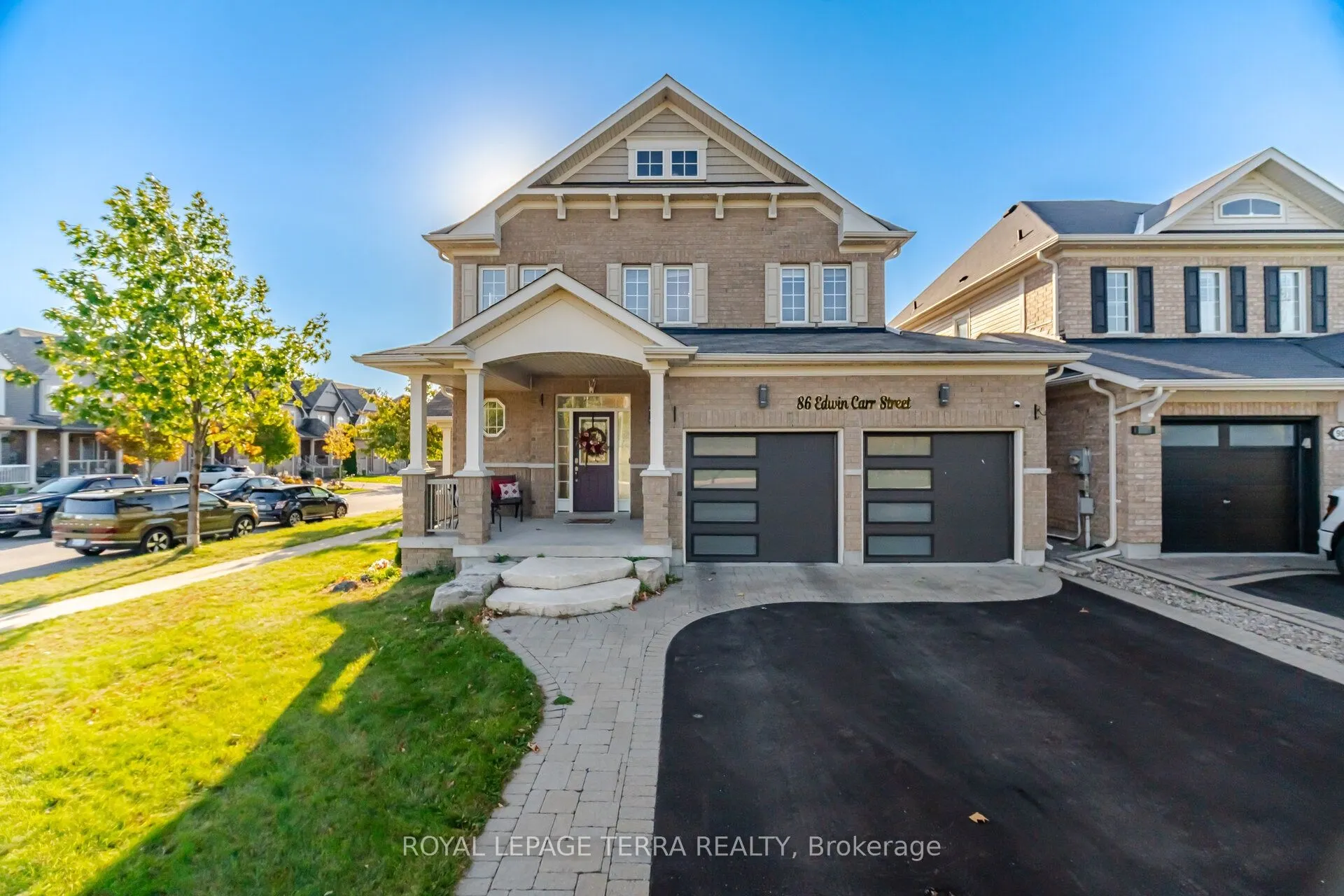 86 Edwin Carr Street