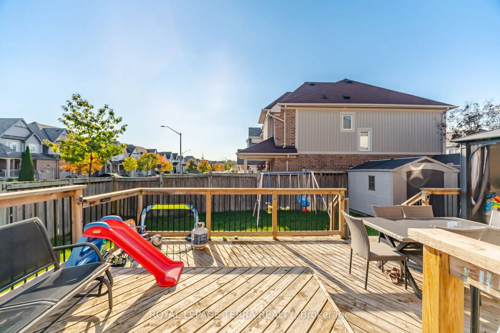 86 Edwin Carr Street