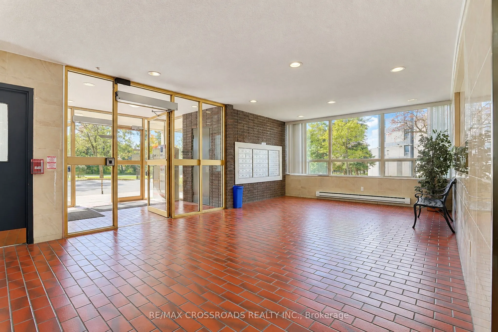 3420 Eglinton Avenue E #301
