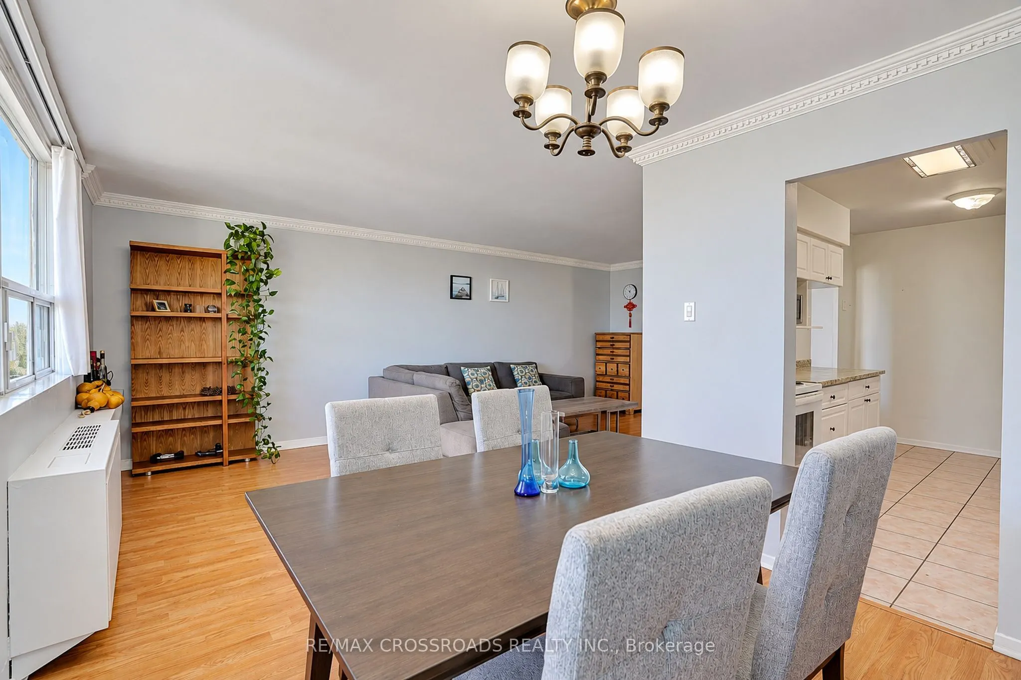 3420 Eglinton Avenue E #301