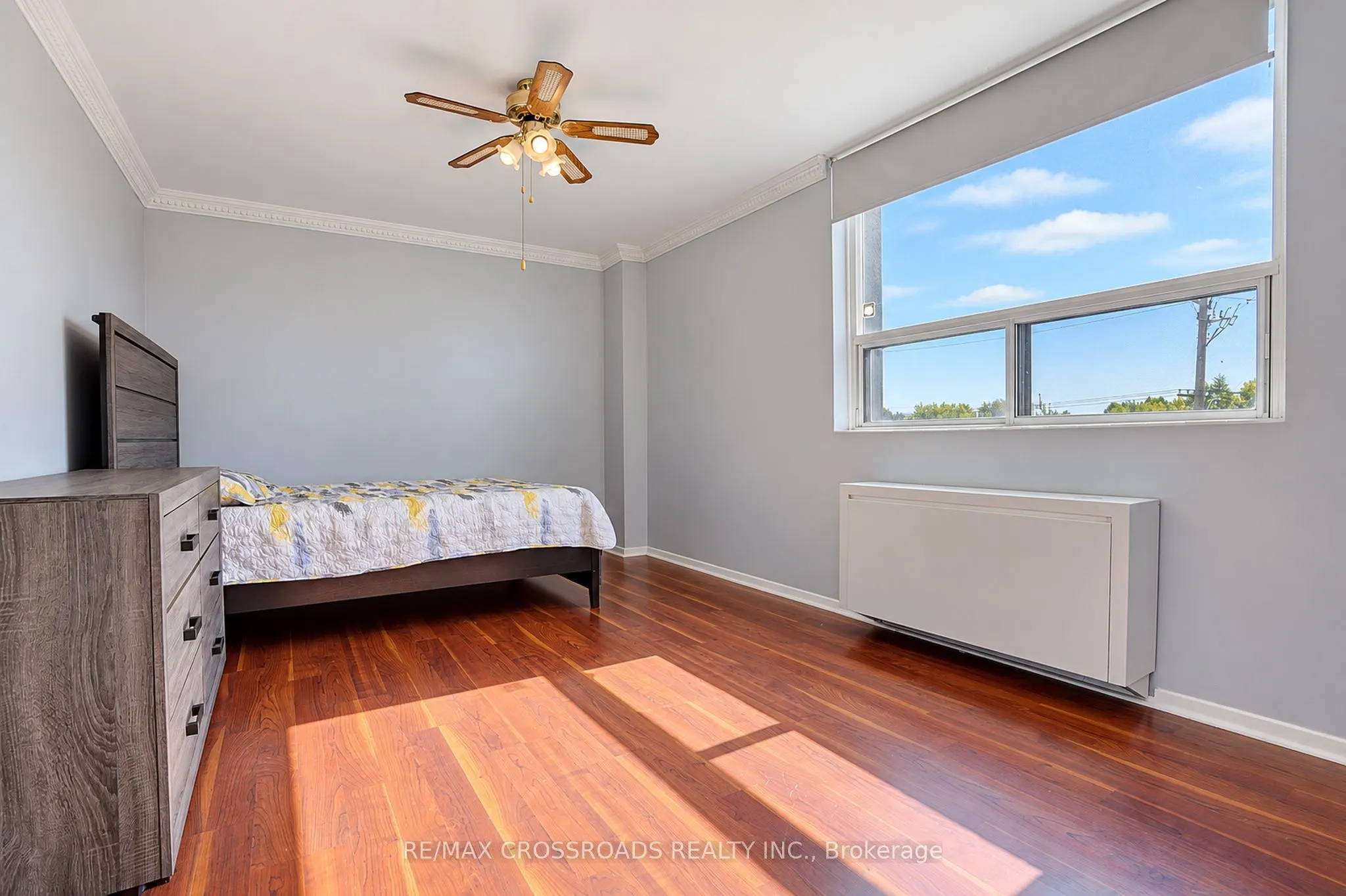3420 Eglinton Avenue E #301
