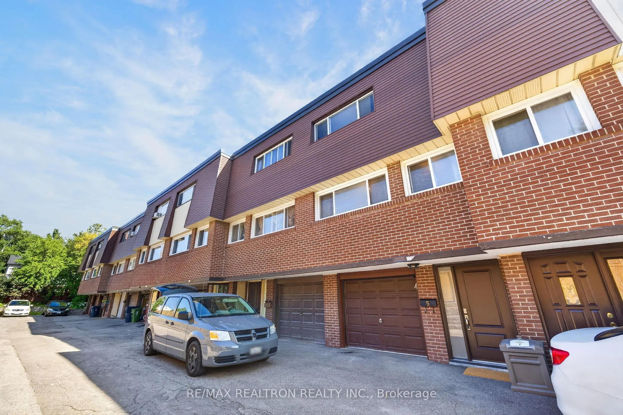 1185 Birchmount Road #5