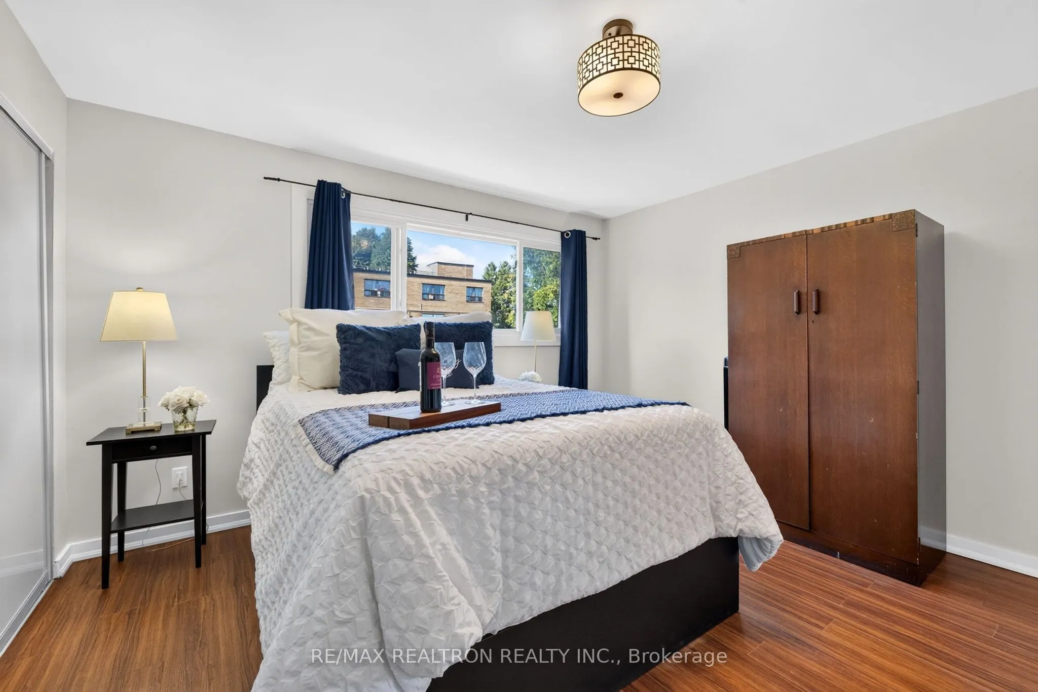 1185 Birchmount Road #5
