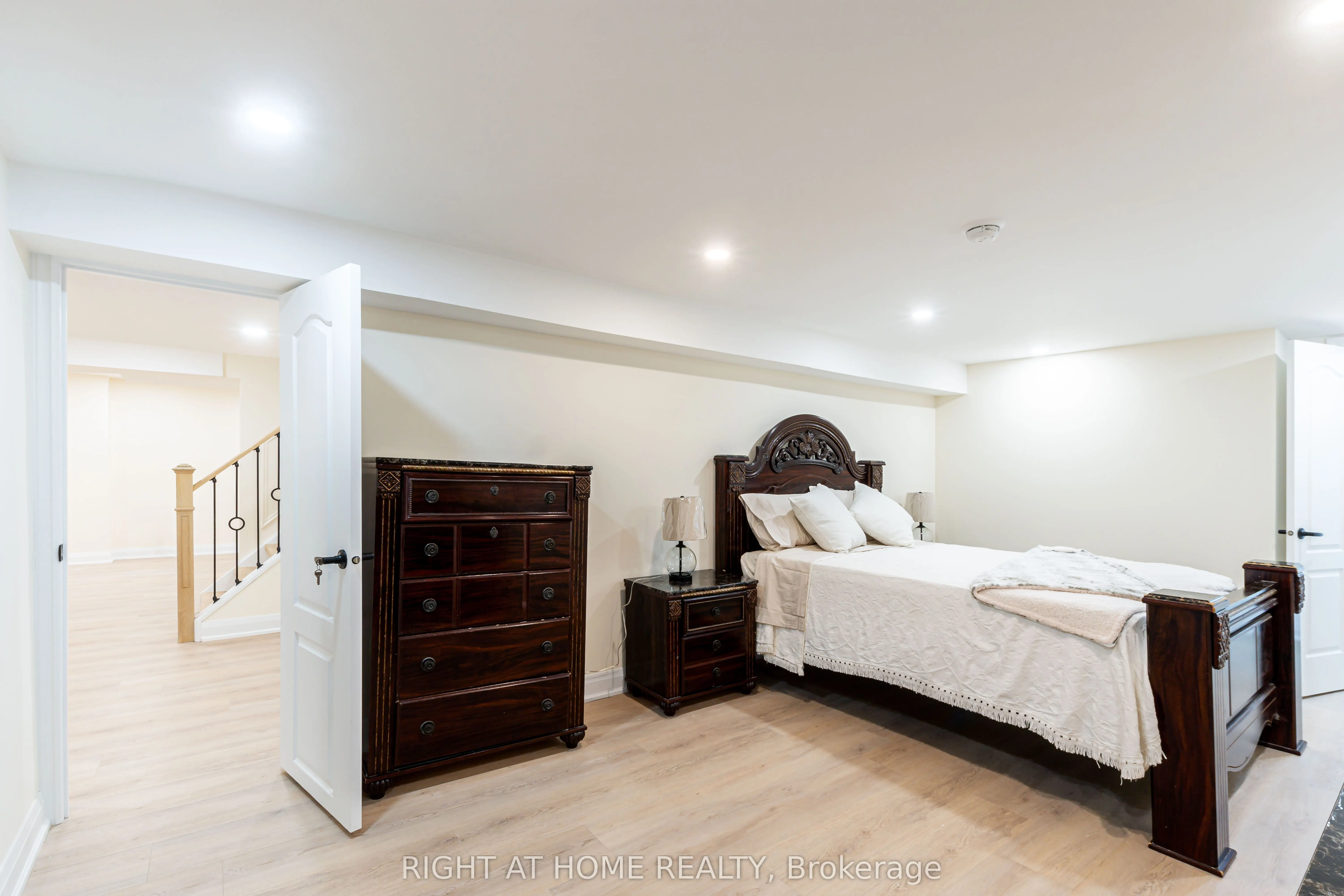 43 Greenbush Place #Basement