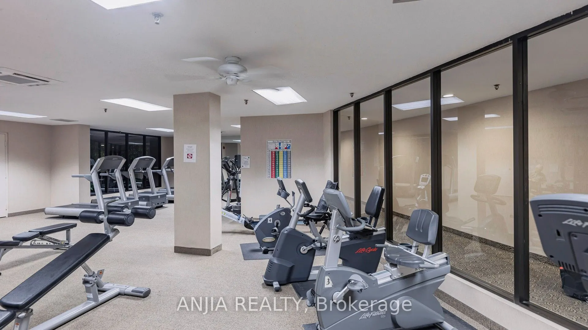 -275 Bamburgh Circle #1107