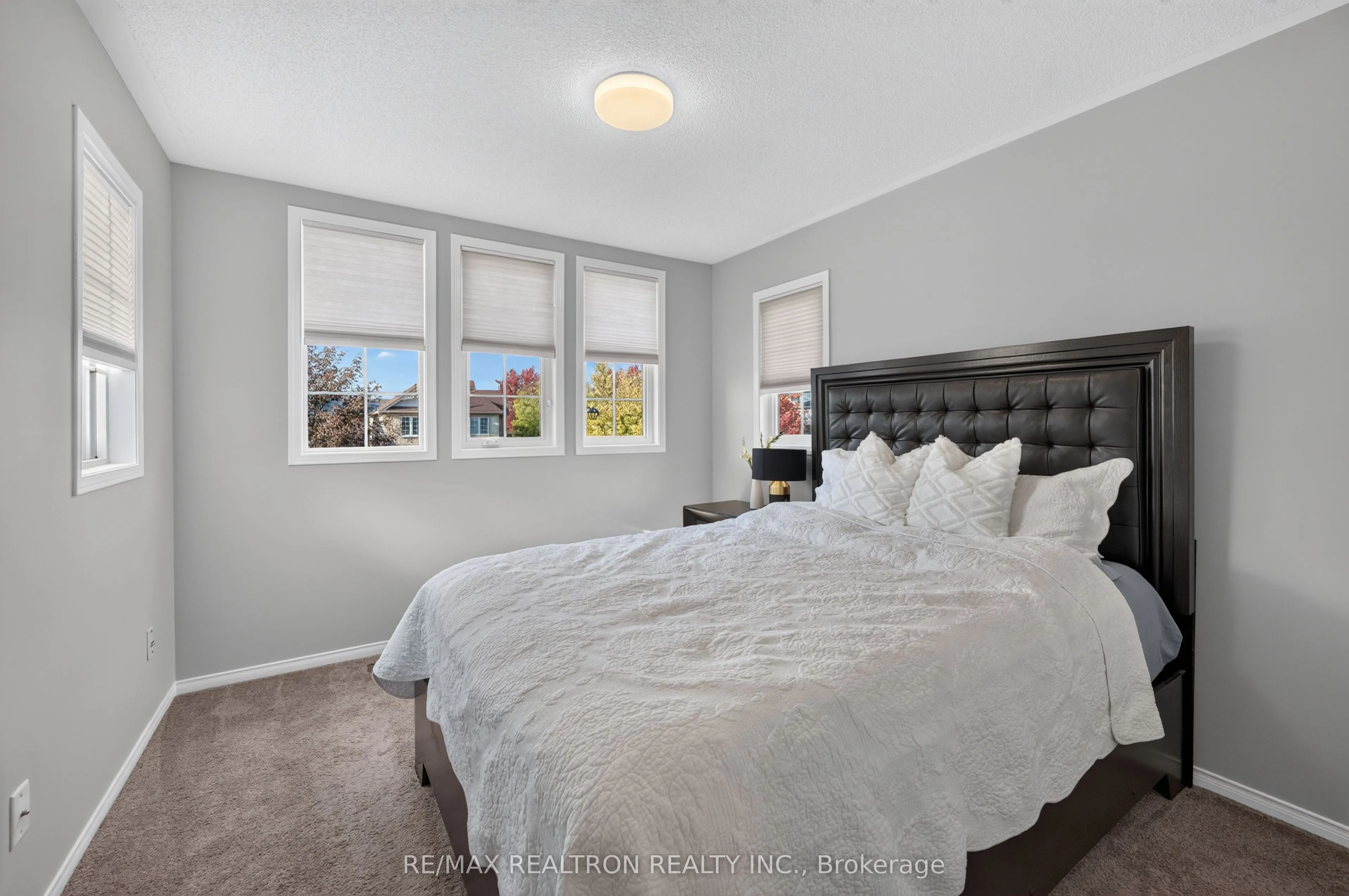 15 Iberville Road