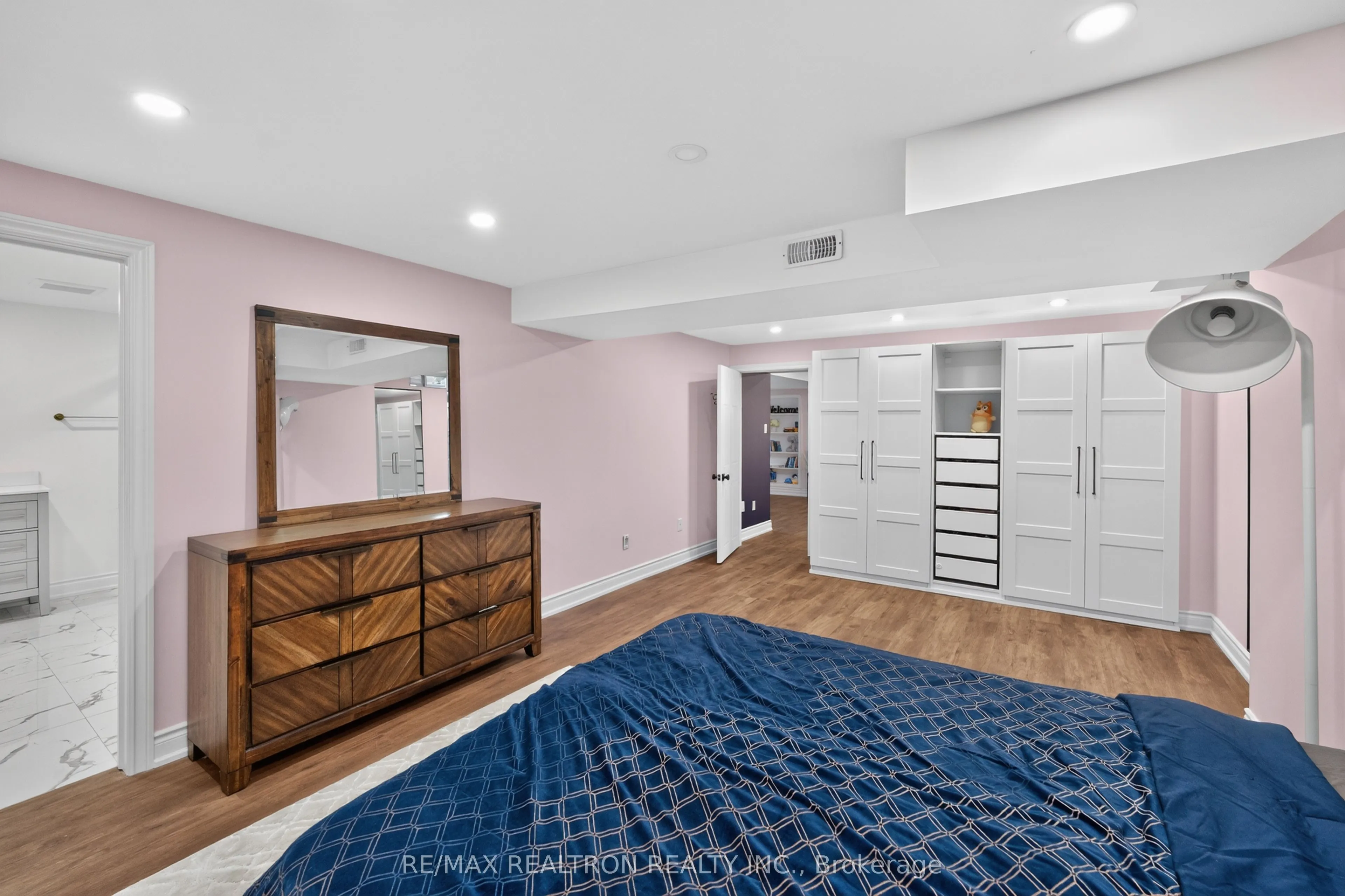 15 Iberville Road