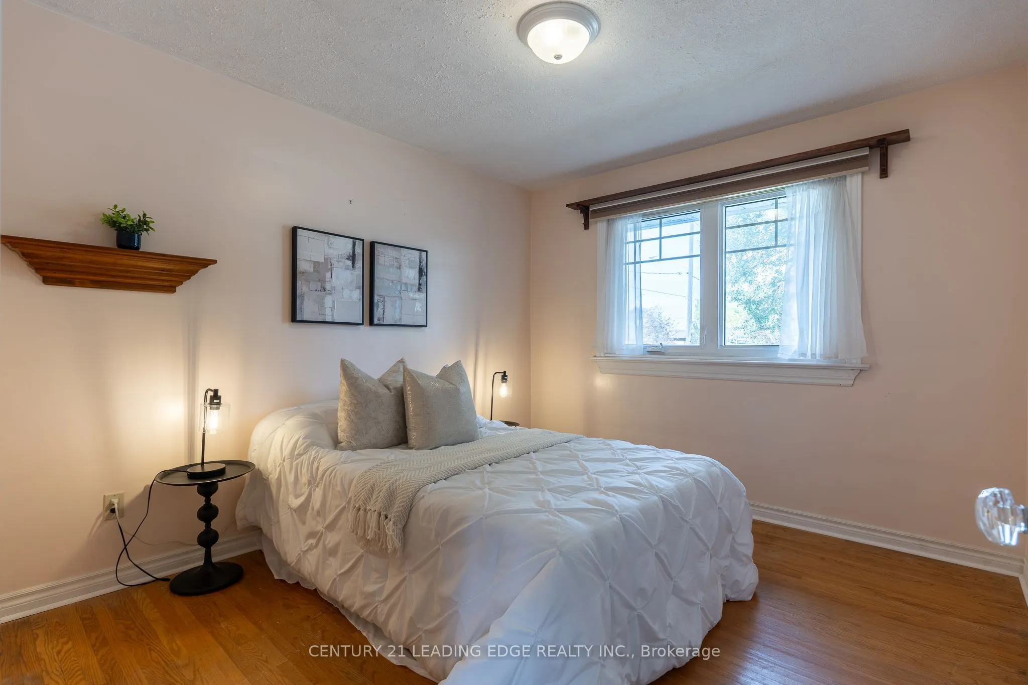 18 Horizon Crescent