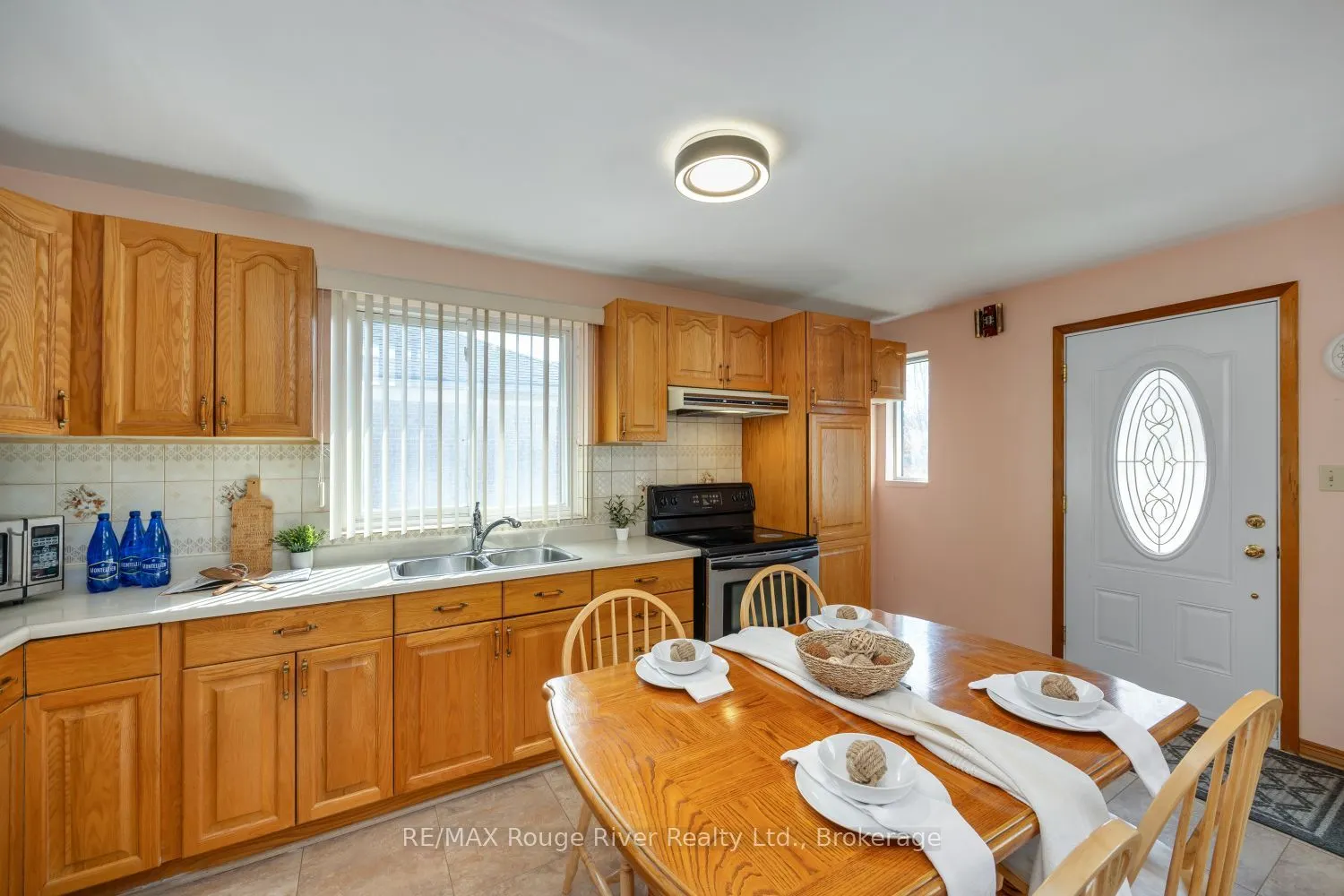 287 Guelph Street