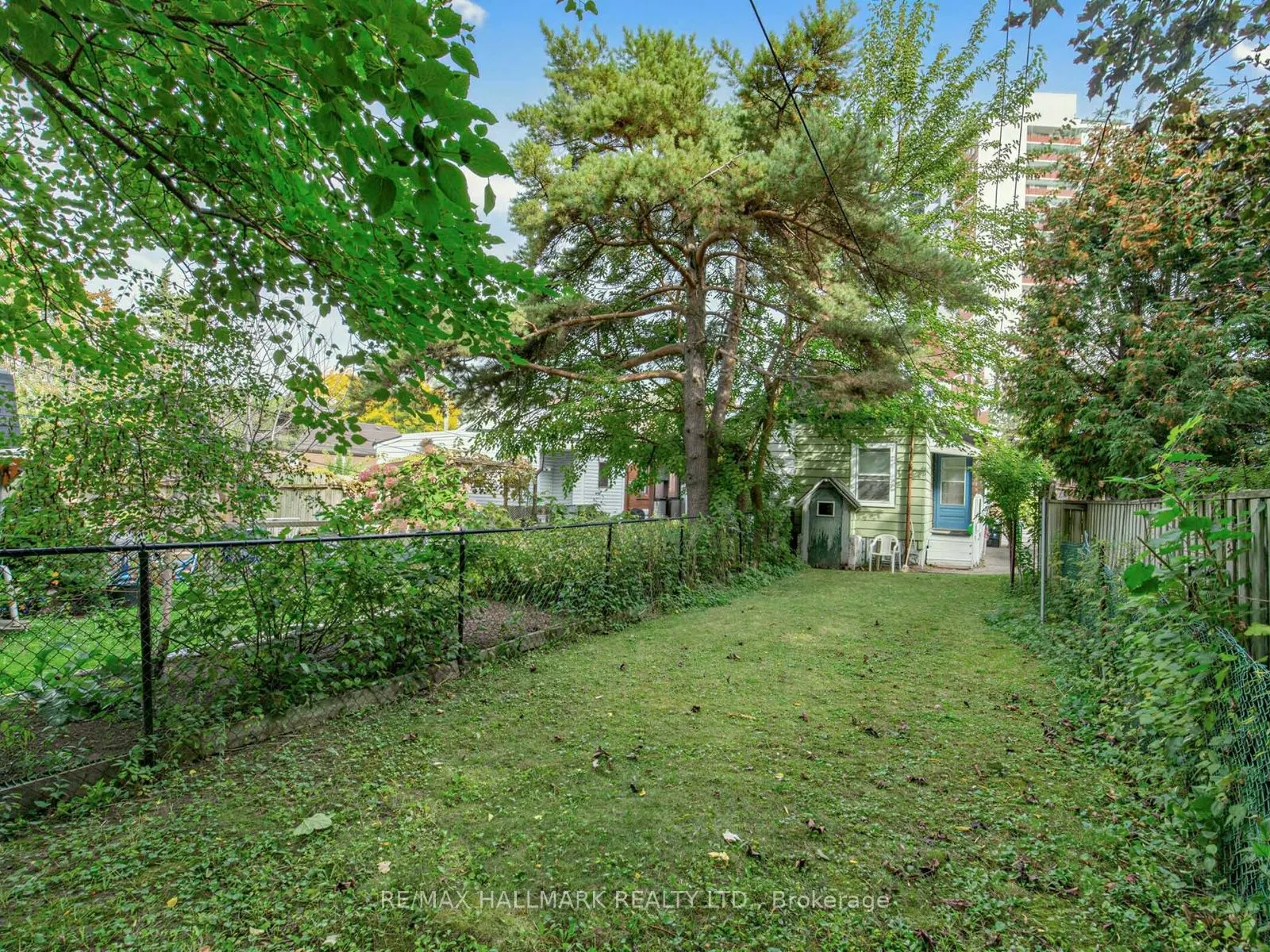 41 Gowan Avenue