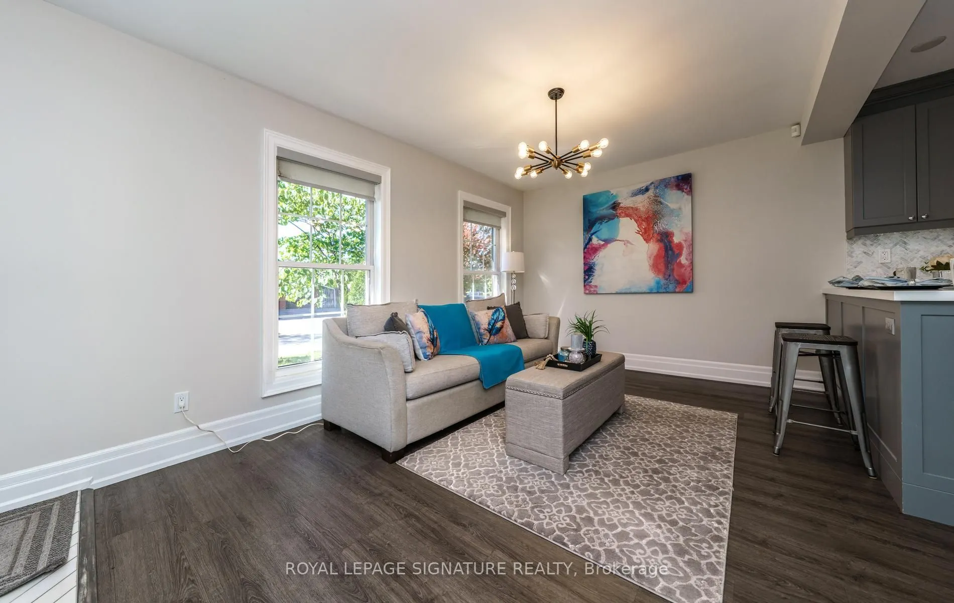 1 Kenmanor Boulevard