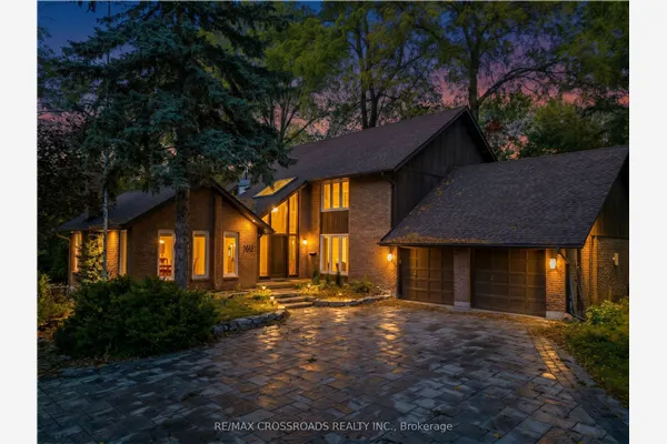 1910 Fairport Road
