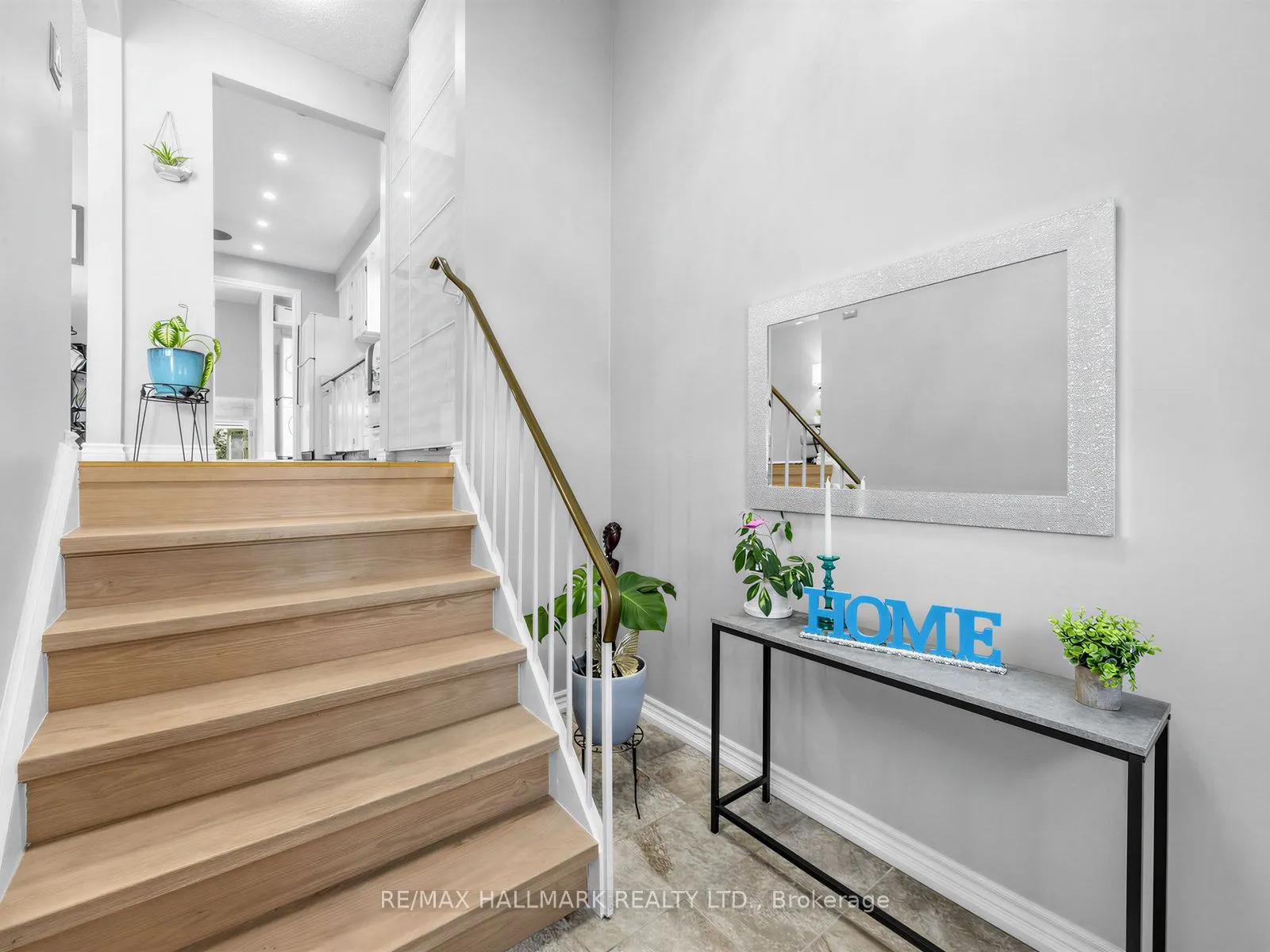 1333 Cherrydown Drive