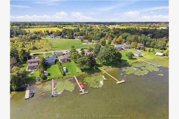 87 Edgewood Crescent