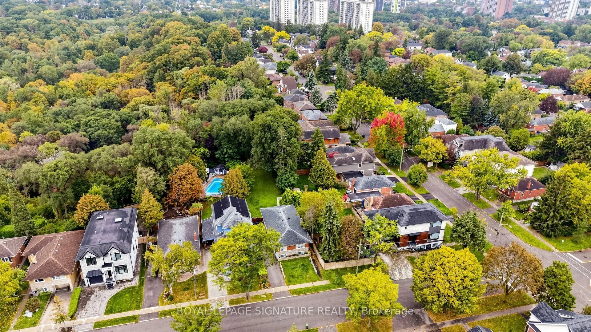 35 Florens Avenue
