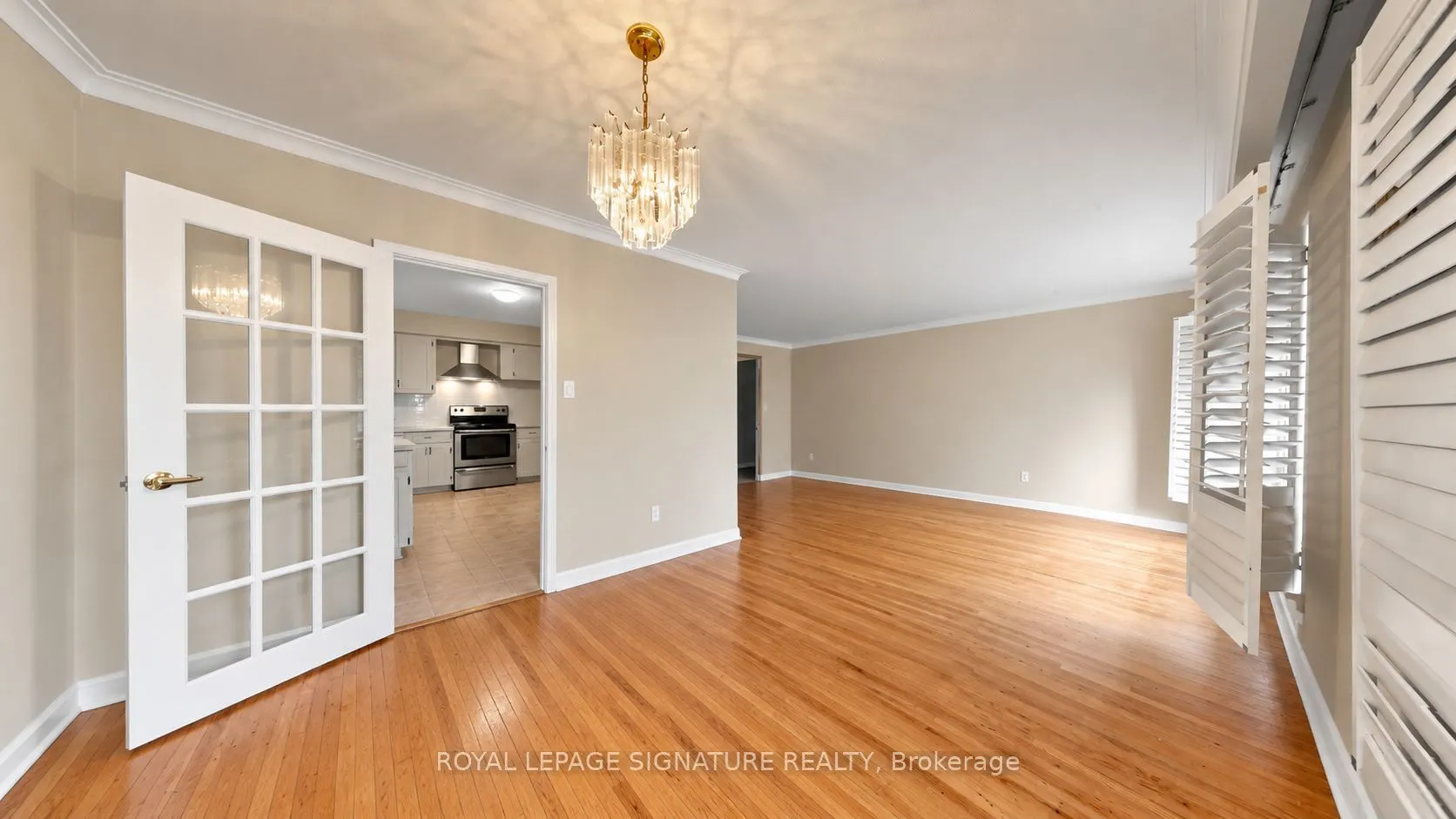 35 Florens Avenue
