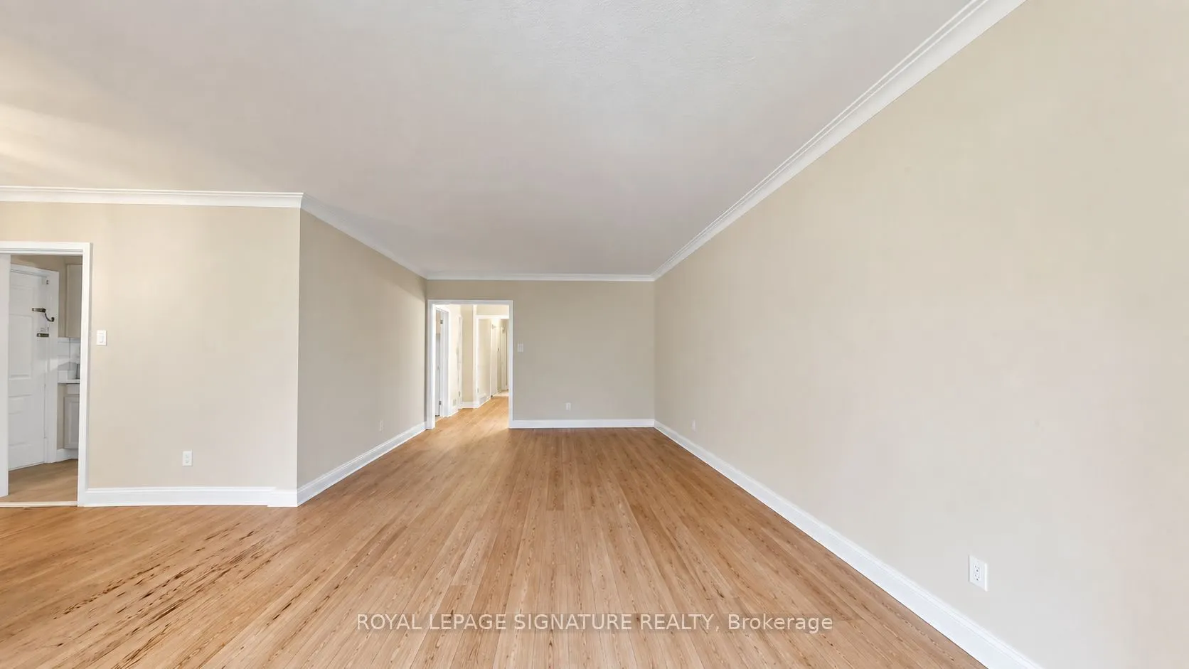35 Florens Avenue
