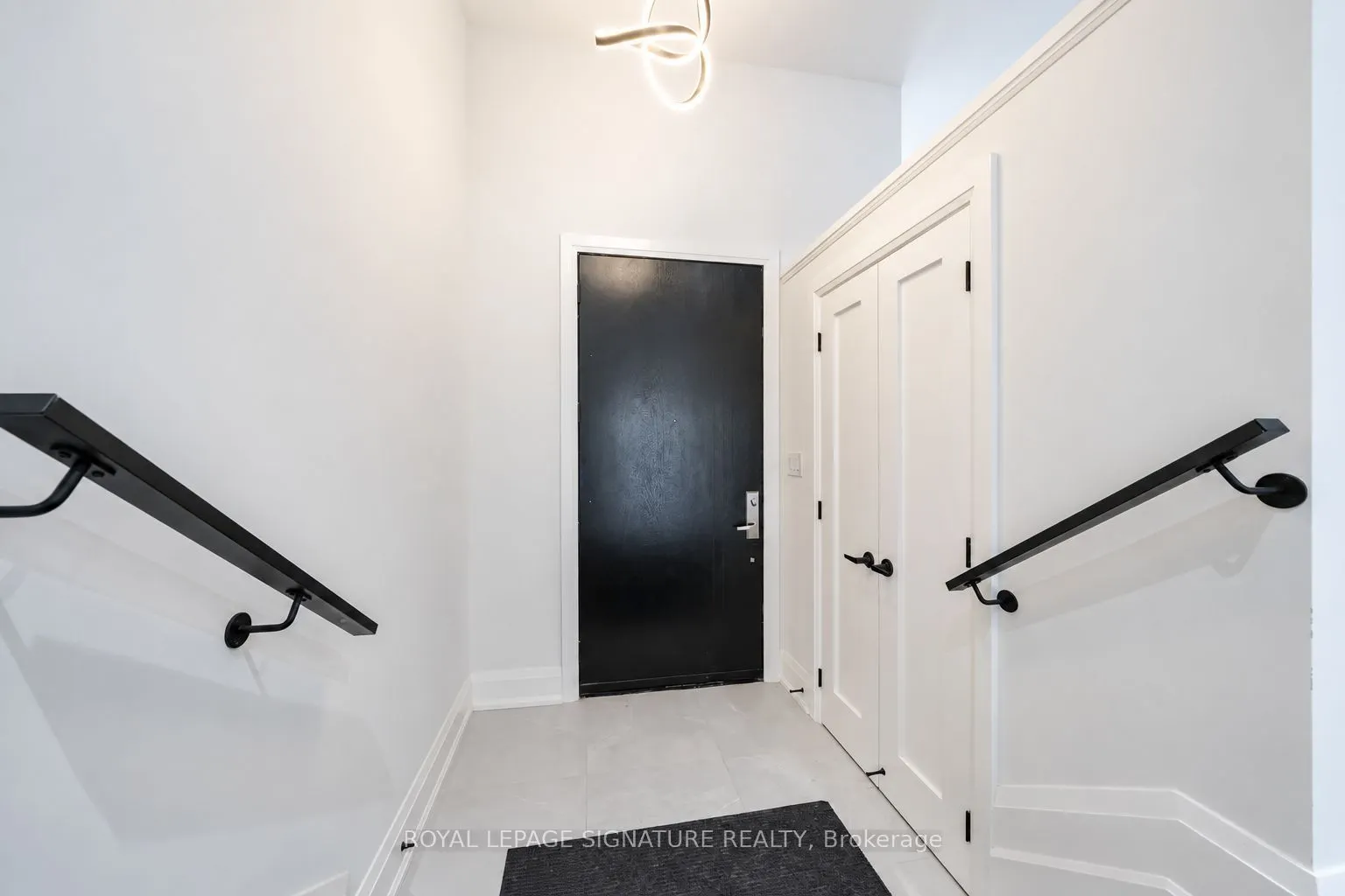 540B Pharmacy Avenue