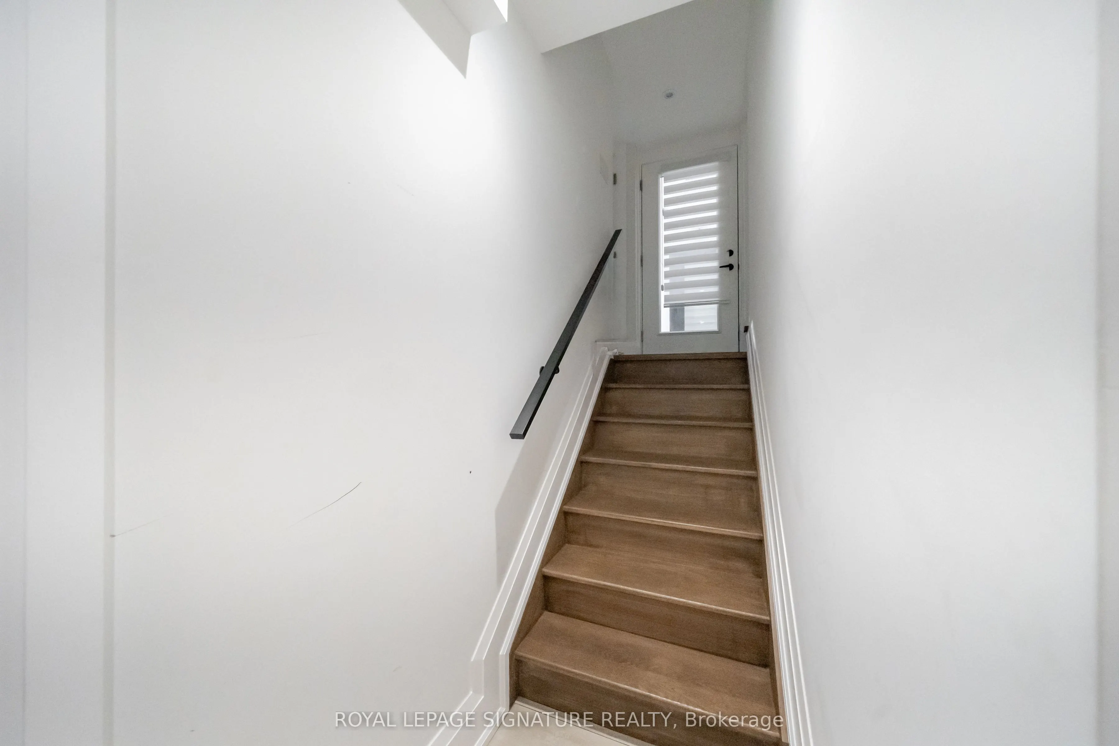 540B Pharmacy Avenue