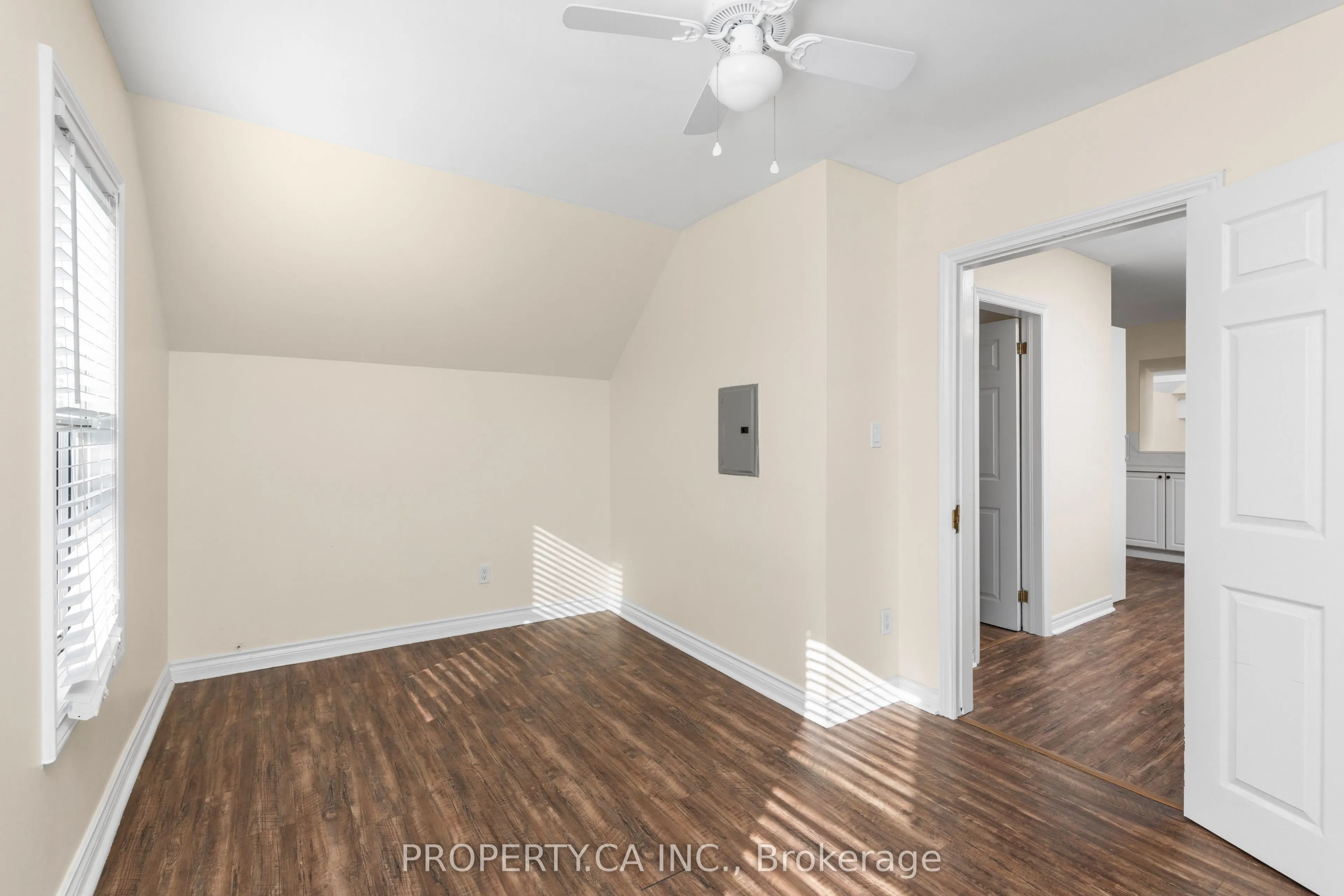 112 Stephenson Avenue