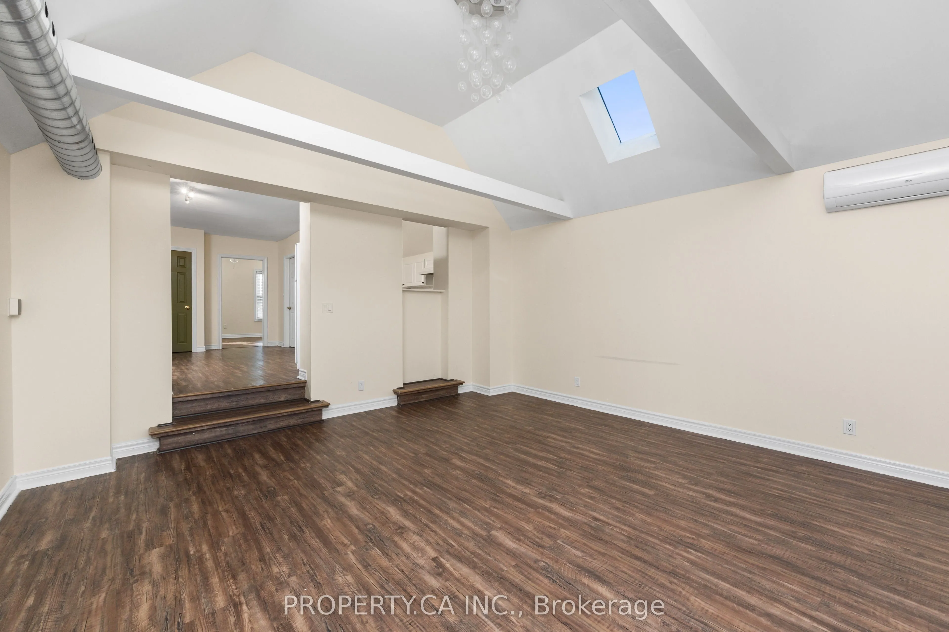 112 Stephenson Avenue