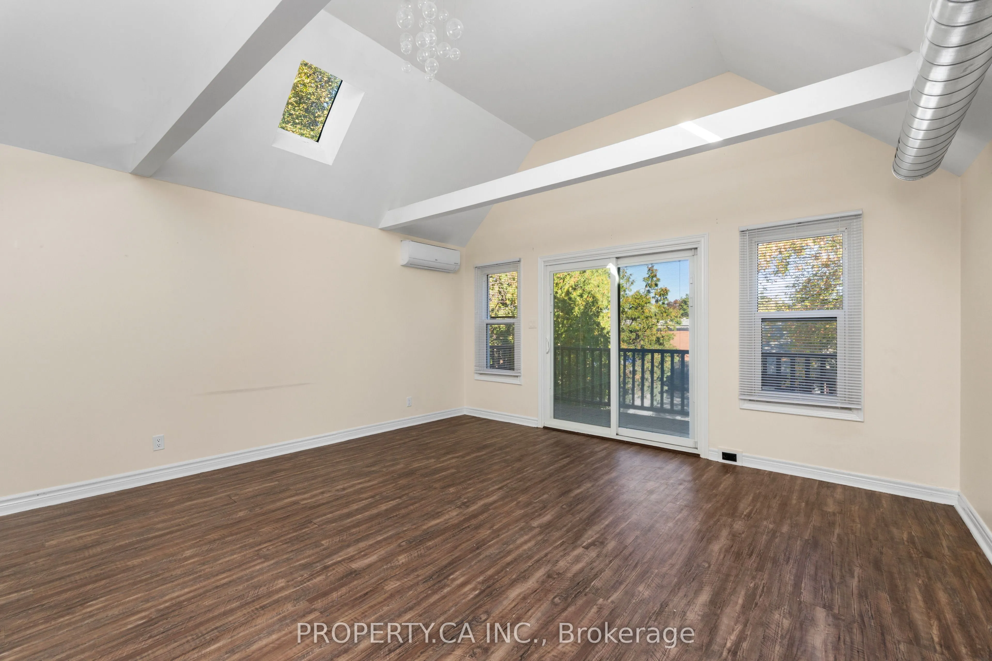 112 Stephenson Avenue