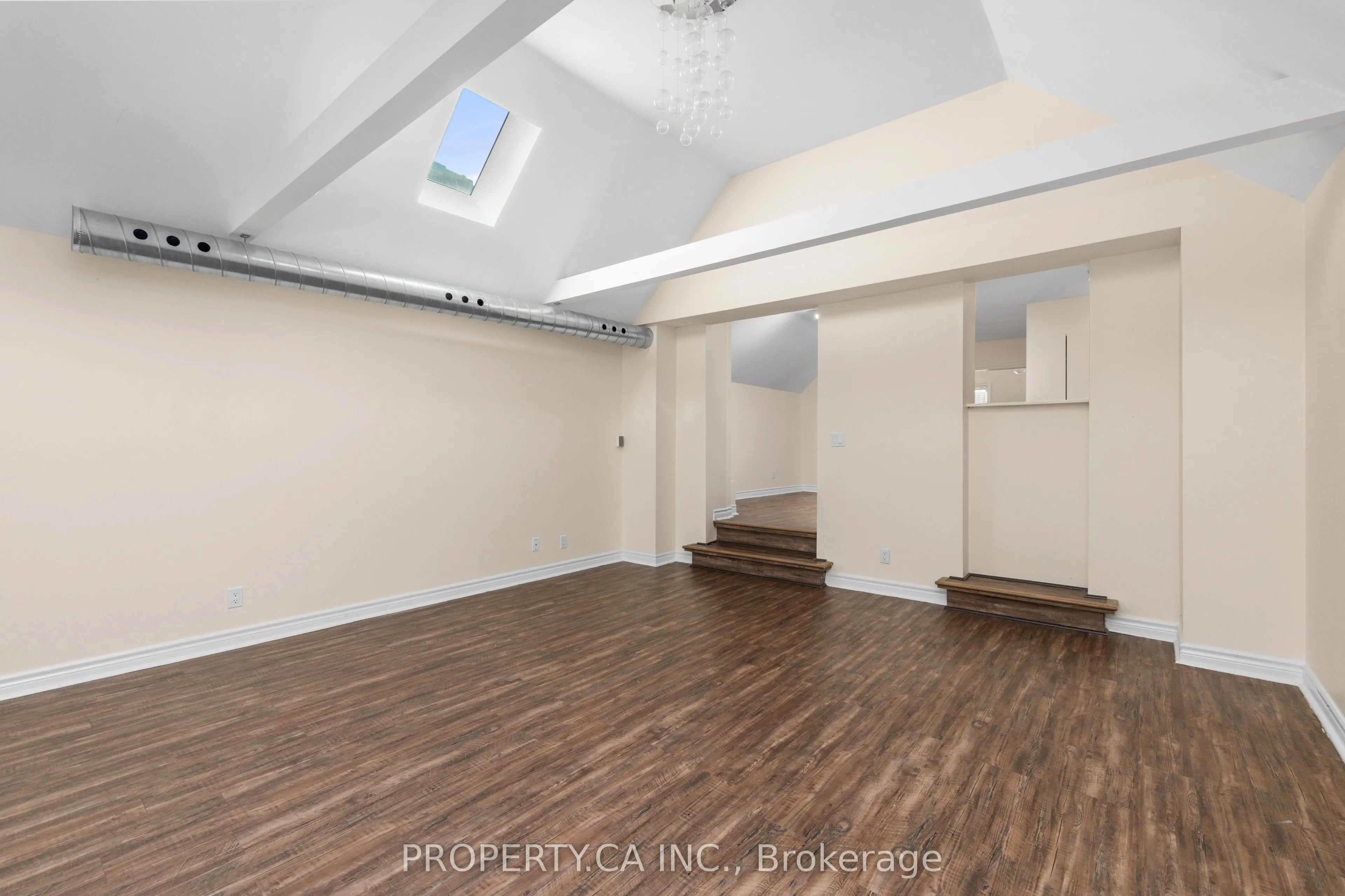 112 Stephenson Avenue