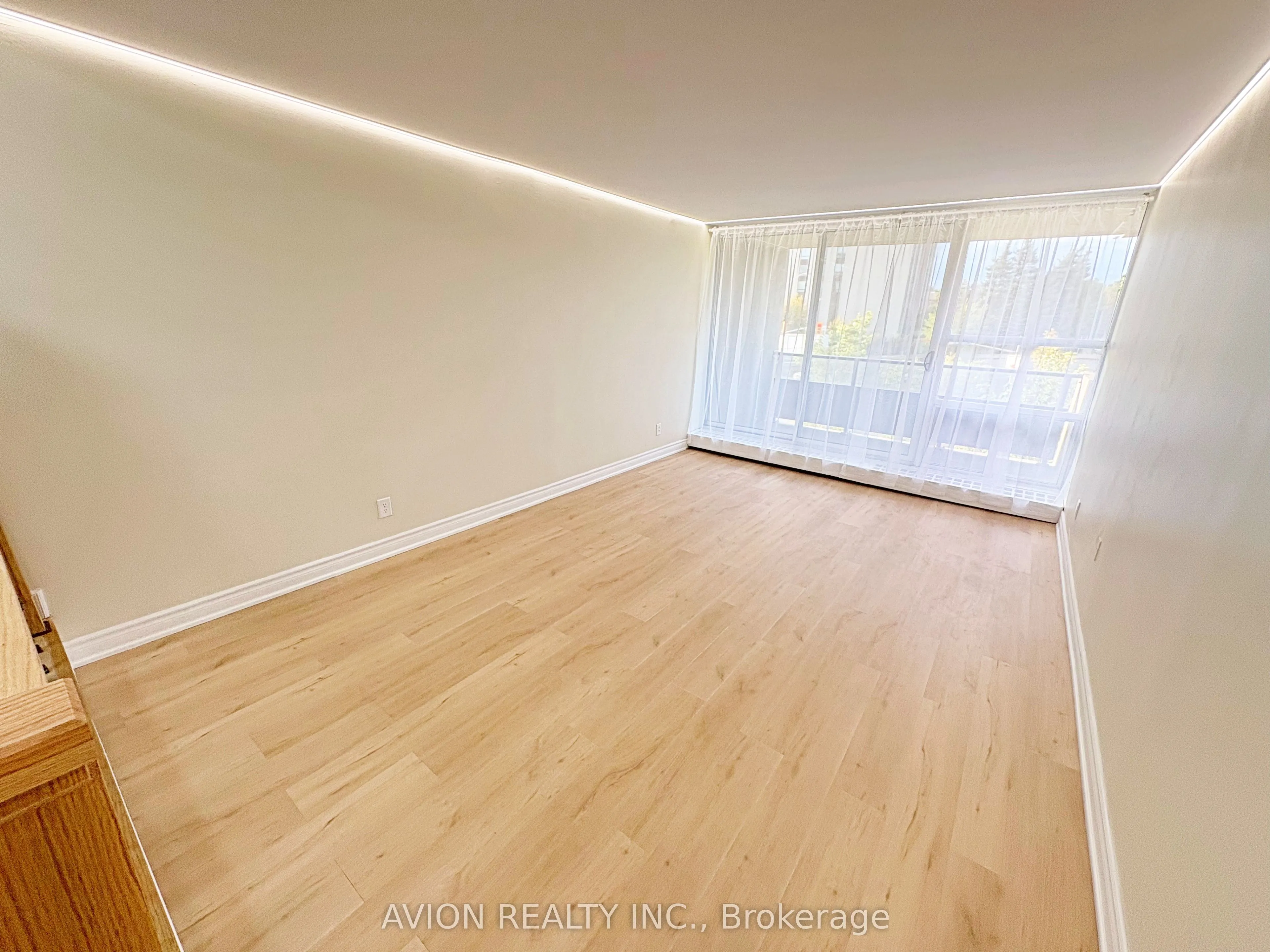 4091 Sheppard Avenue #202
