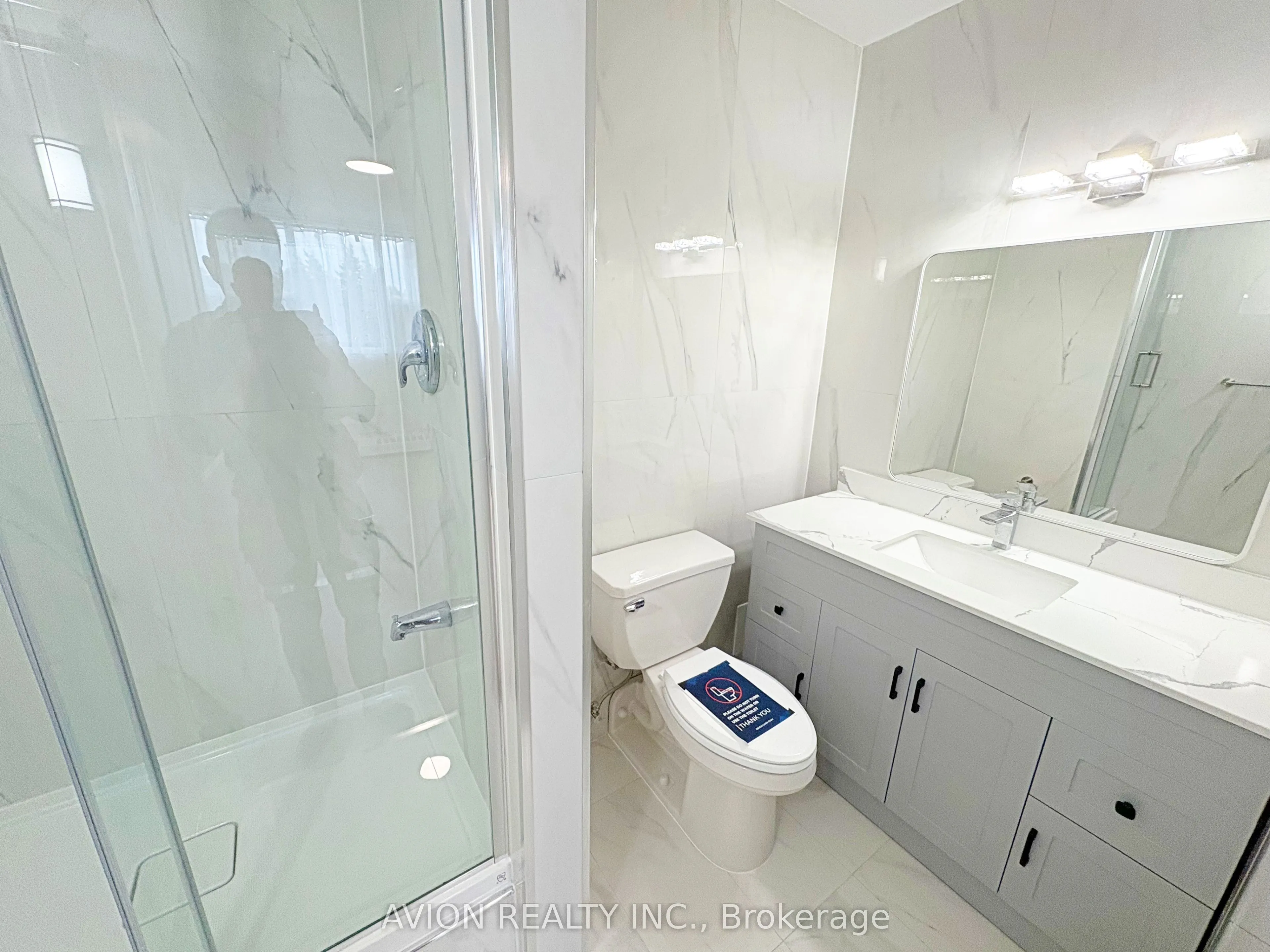 4091 Sheppard Avenue #202