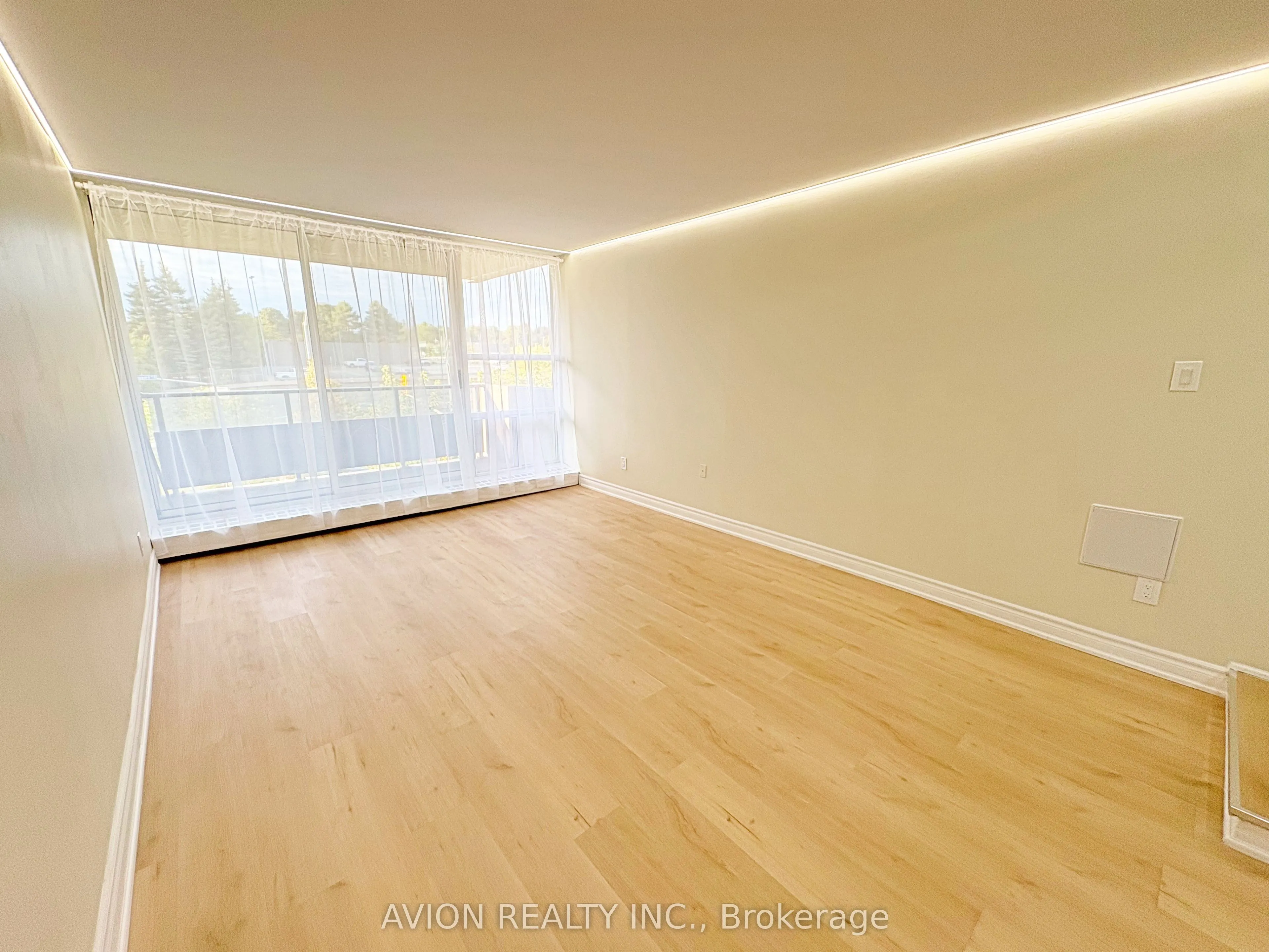 4091 Sheppard Avenue #202