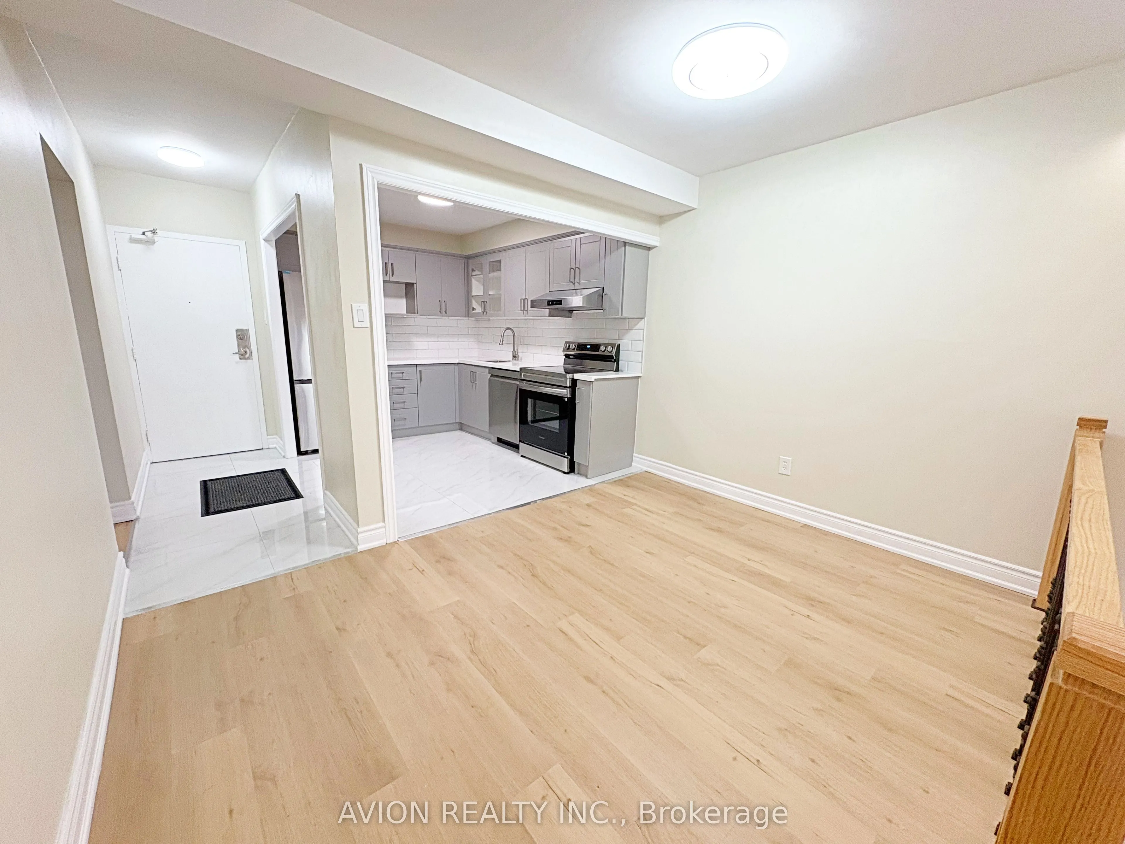 4091 Sheppard Avenue #202