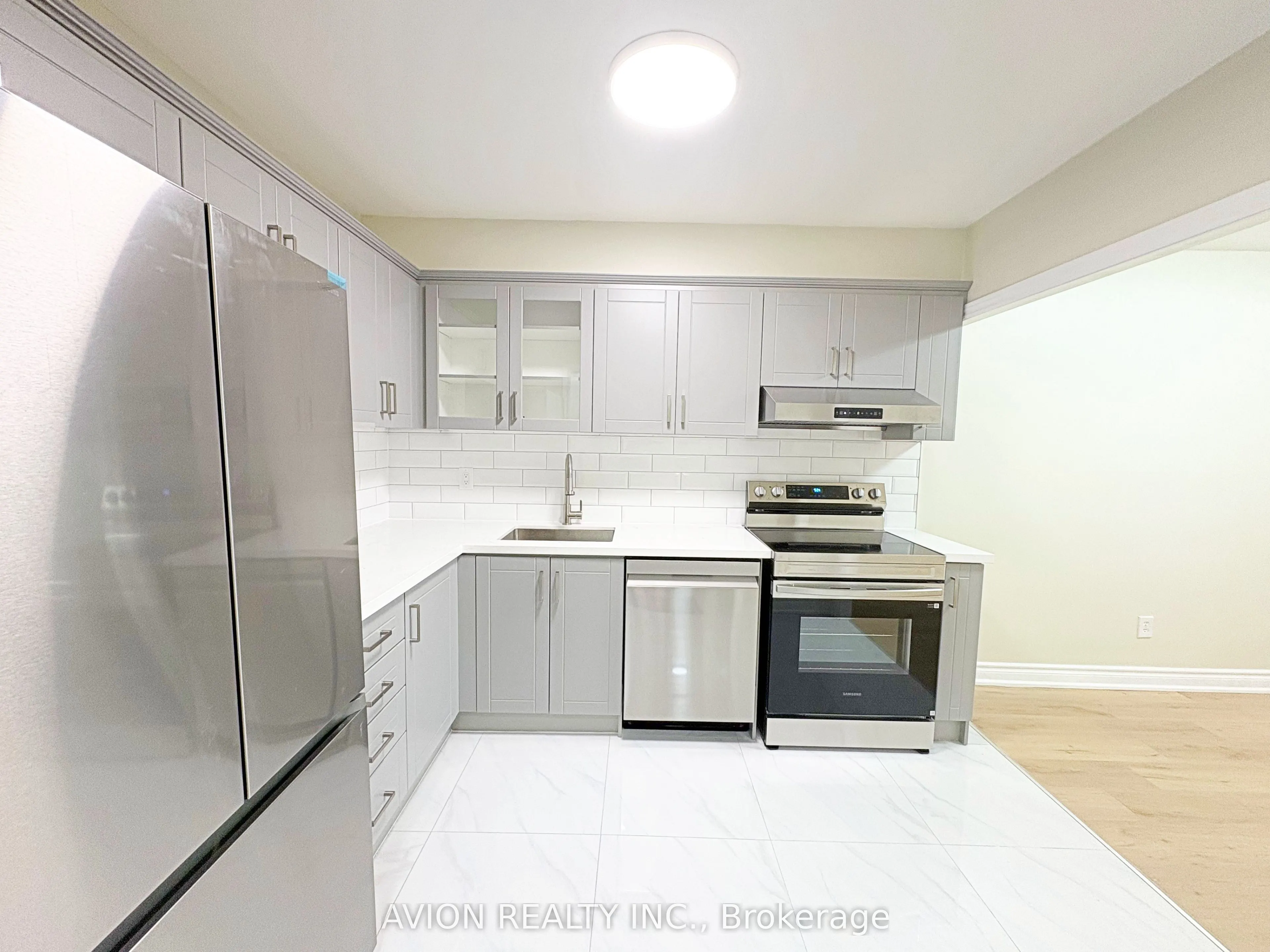 4091 Sheppard Avenue #202