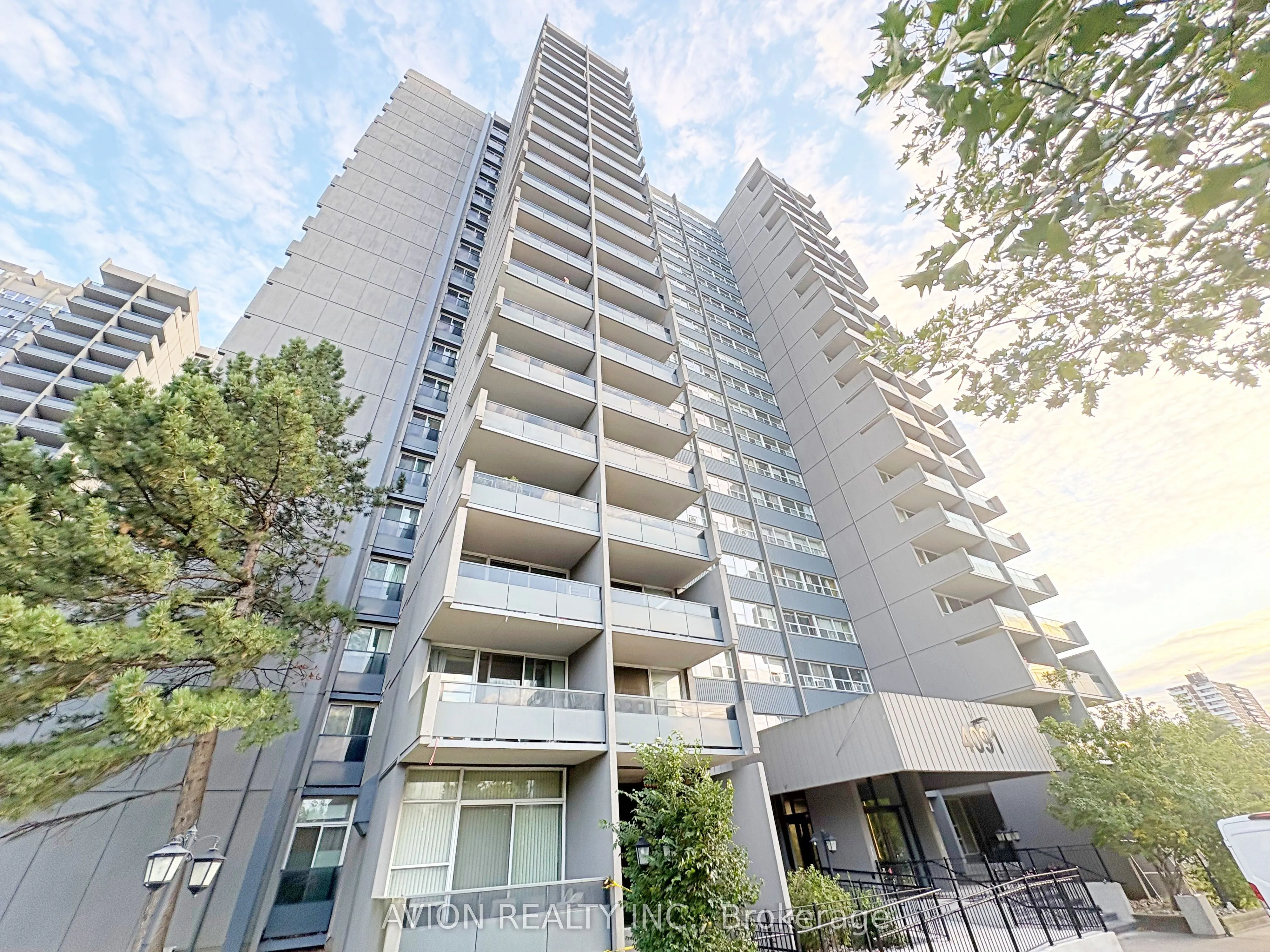 4091 Sheppard Avenue #202