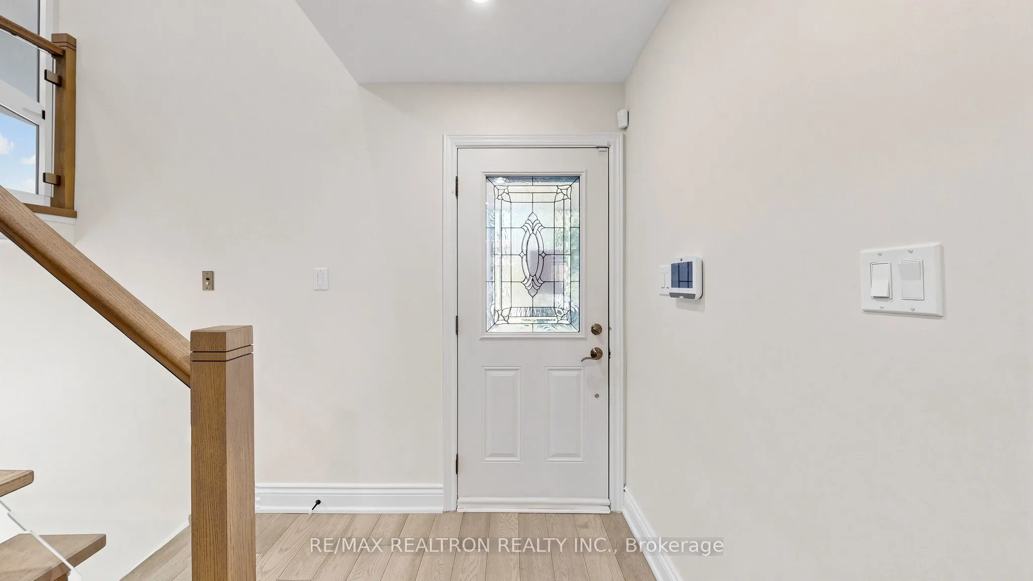 72 Halfmoon Square