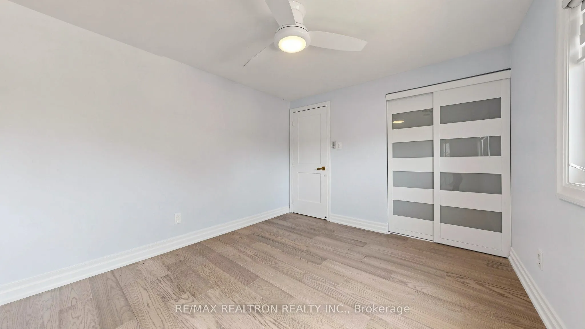 72 Halfmoon Square