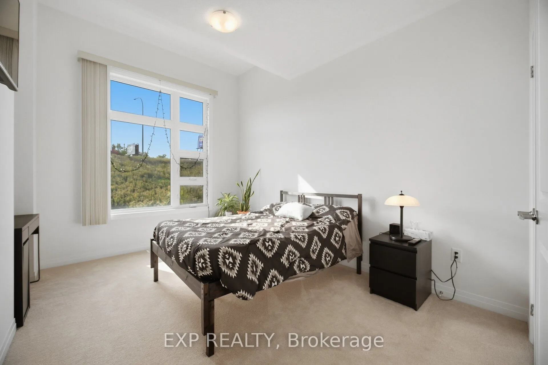 130 Ogston Crescent