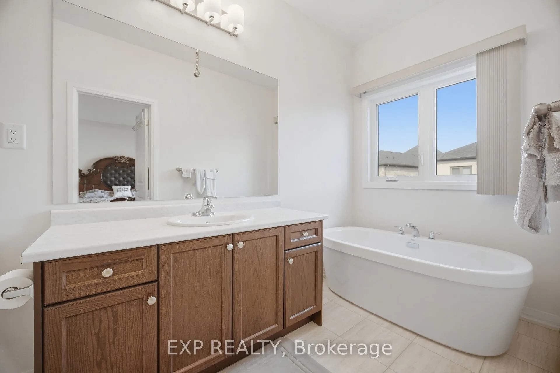 130 Ogston Crescent