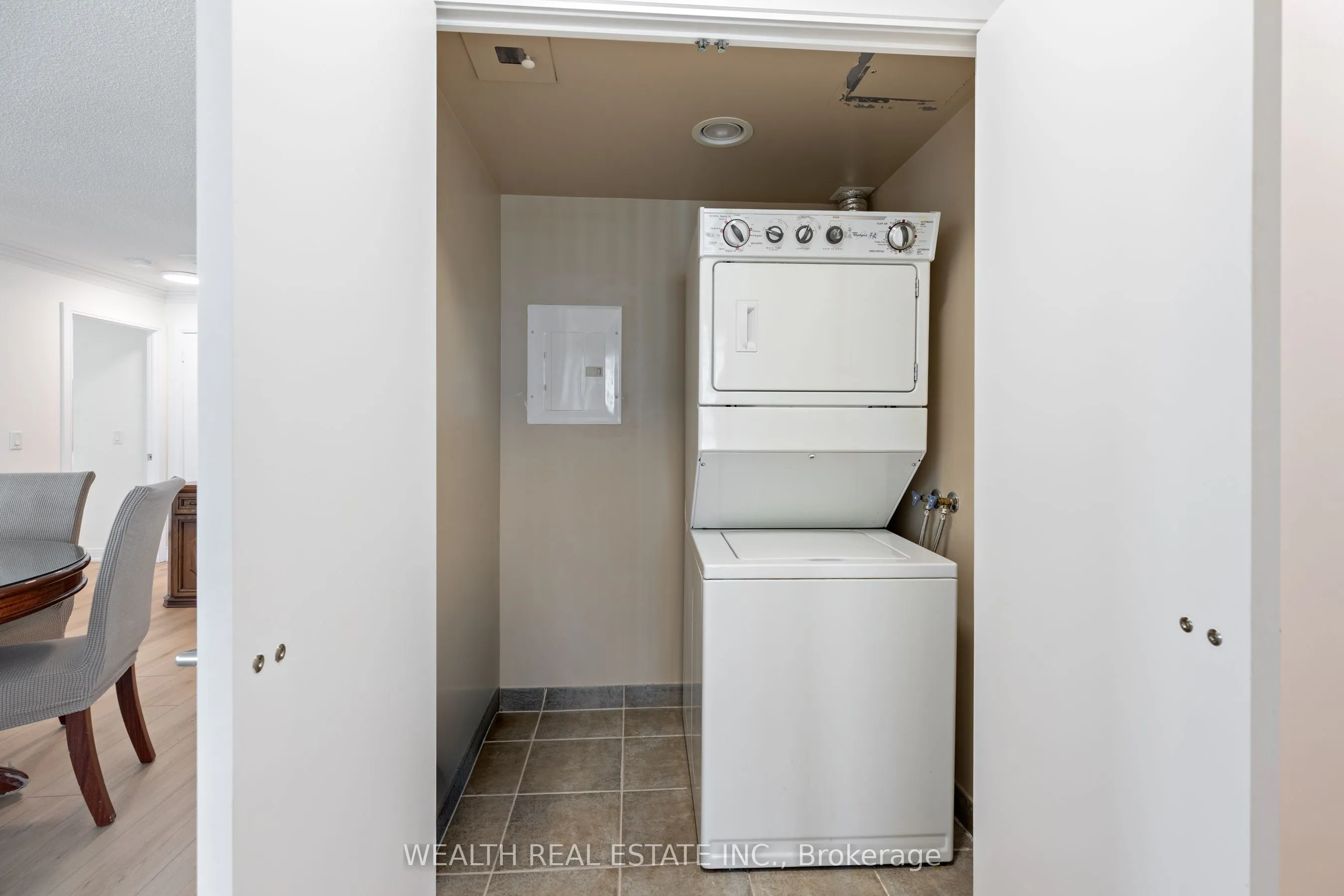 238 Bonis Avenue #2222