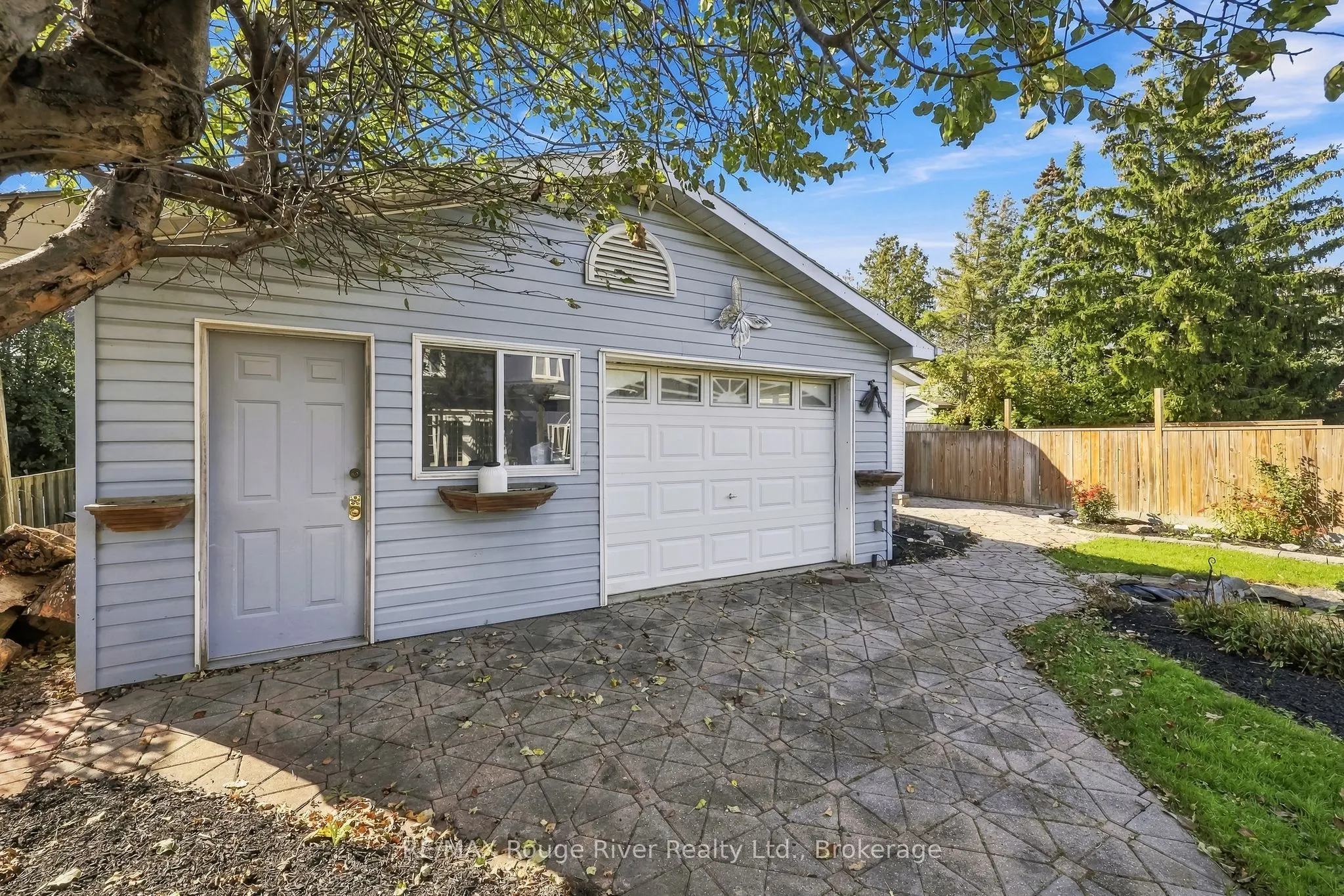 1116 Green Street