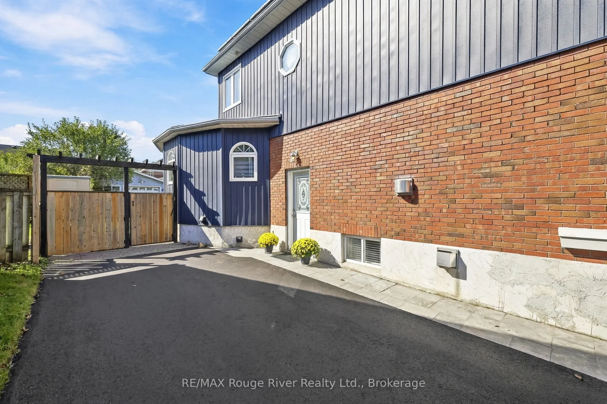 1116 Green Street