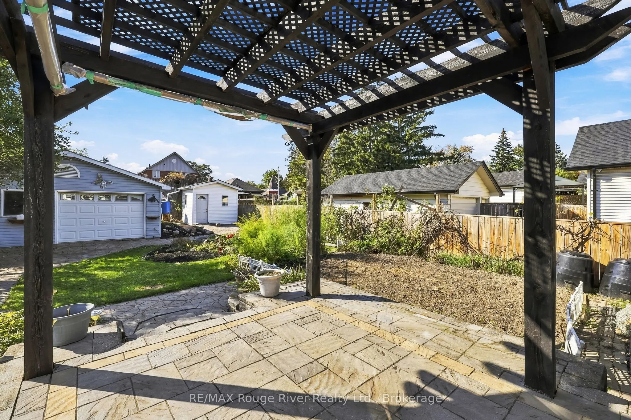 1116 Green Street