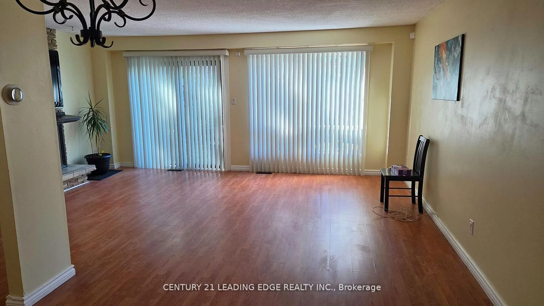 6 Plum Brook Crescent #MAIN & 2ND FLR